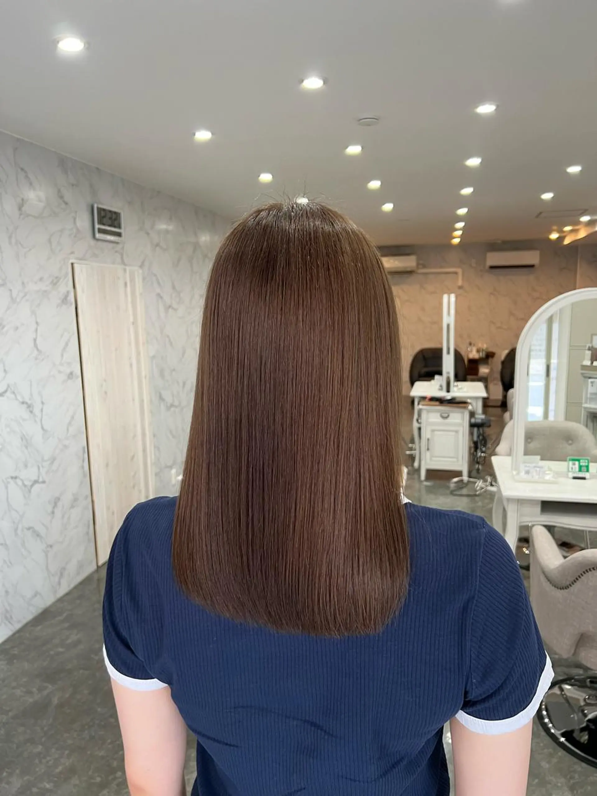 ミディアム ヘアカラー PARIS hair salon所属・秋葉原　柏木絢汰 ✨当日予約okのヘアスタイル