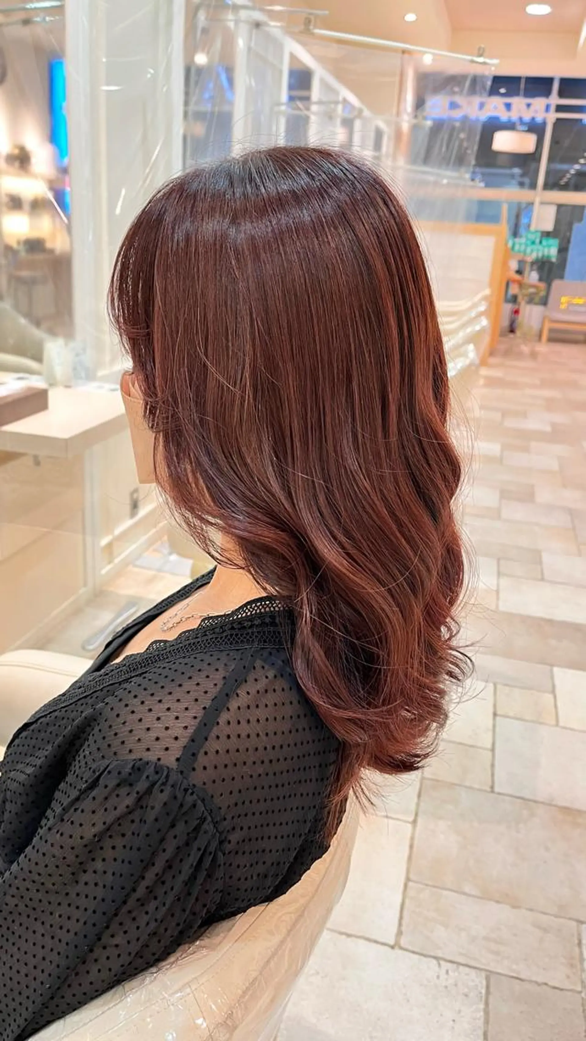 ロング PELE SAKAE /Sayakaのヘアスタイル