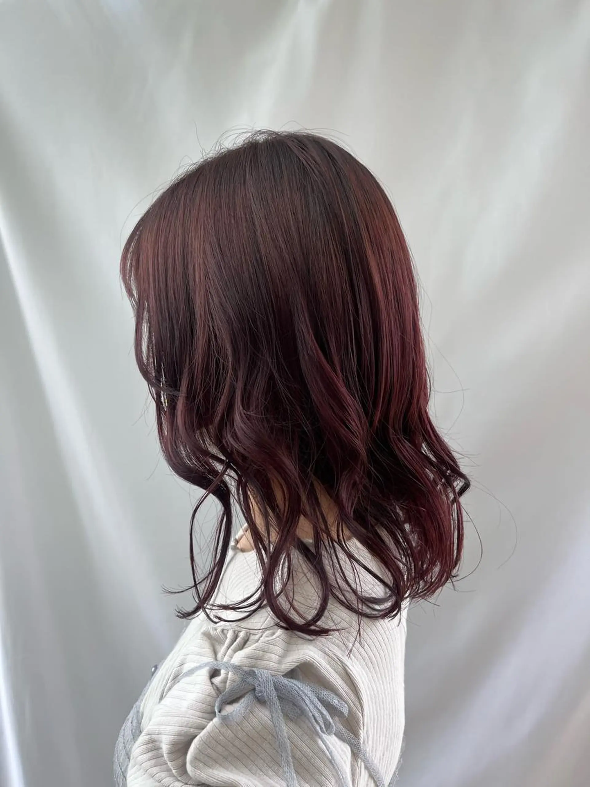 ミディアム 富永 美玖のヘアスタイル