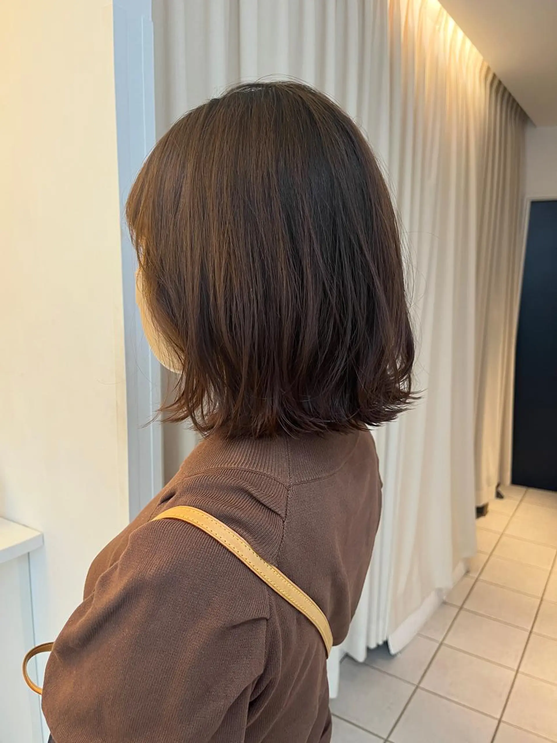 ショート カラー 吉田 美優のヘアスタイル