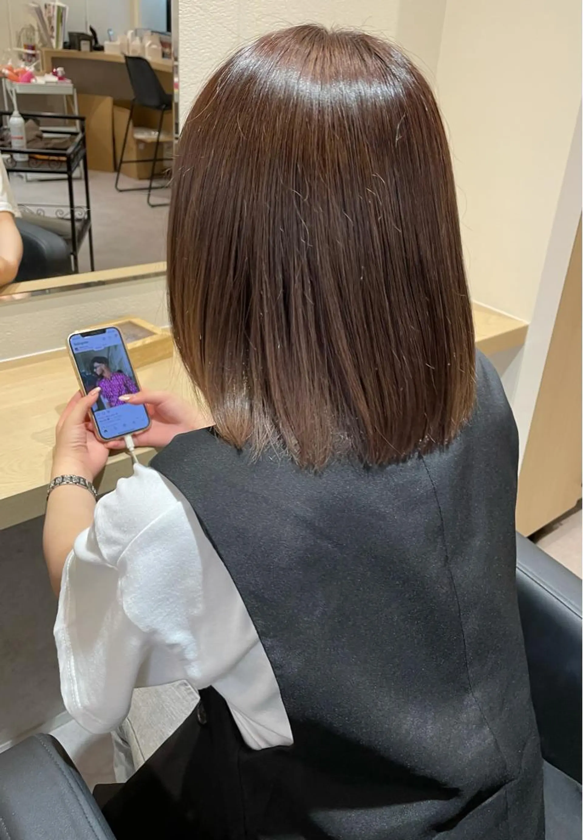 カラー ブリーチ 透明感カラー ブリーチなしカラー エルブランシェ所属・小出 彩水のヘアスタイル