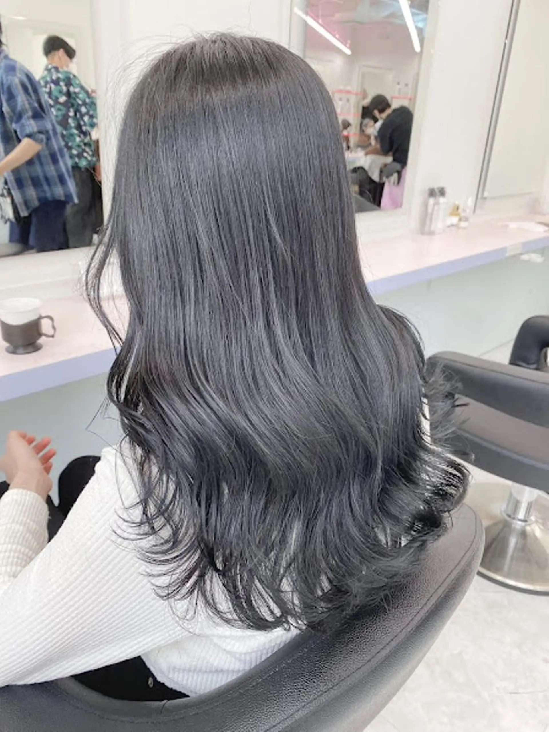 カラー 🪞【公式】表参道 🪞knot🪞のヘアスタイル