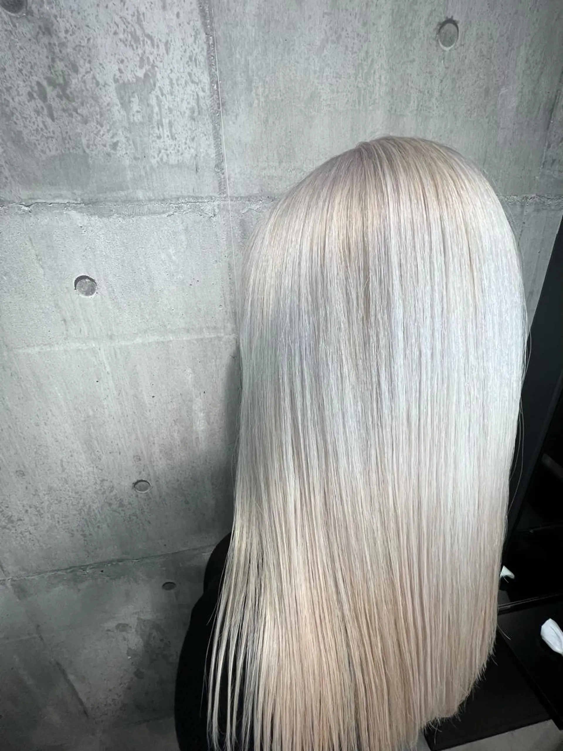 ロング カラー ベージュカラー mimiiy梅田 中崎町ハイトーンのヘアスタイル