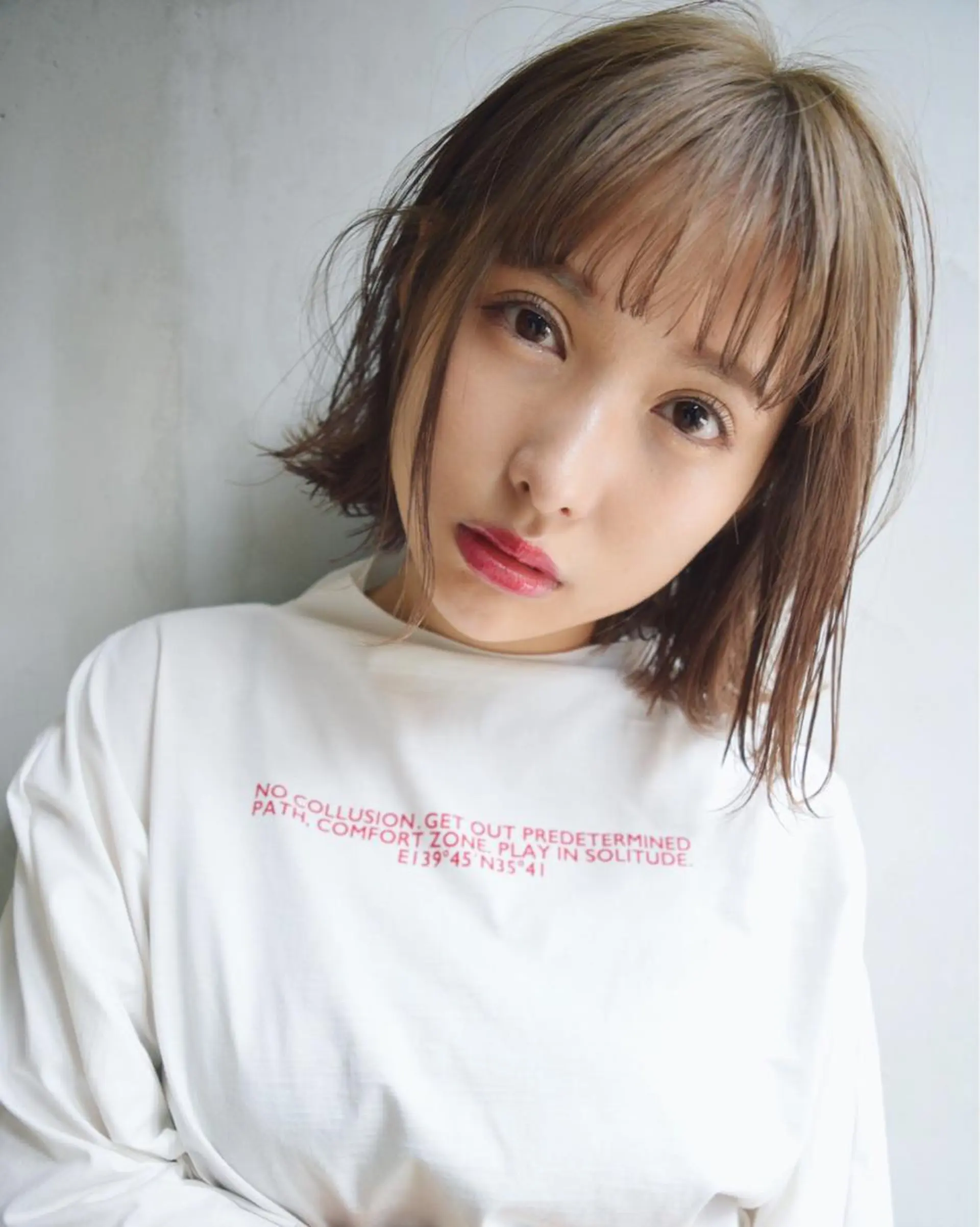 ショート カラー 切りっぱなしボブ ベージュカラー ミルクティーベージュ ボブ シースルーバング カット ヘアカラー RAYS/レイズ/立川/立川南口所属・レイズ 立川のヘアスタイル