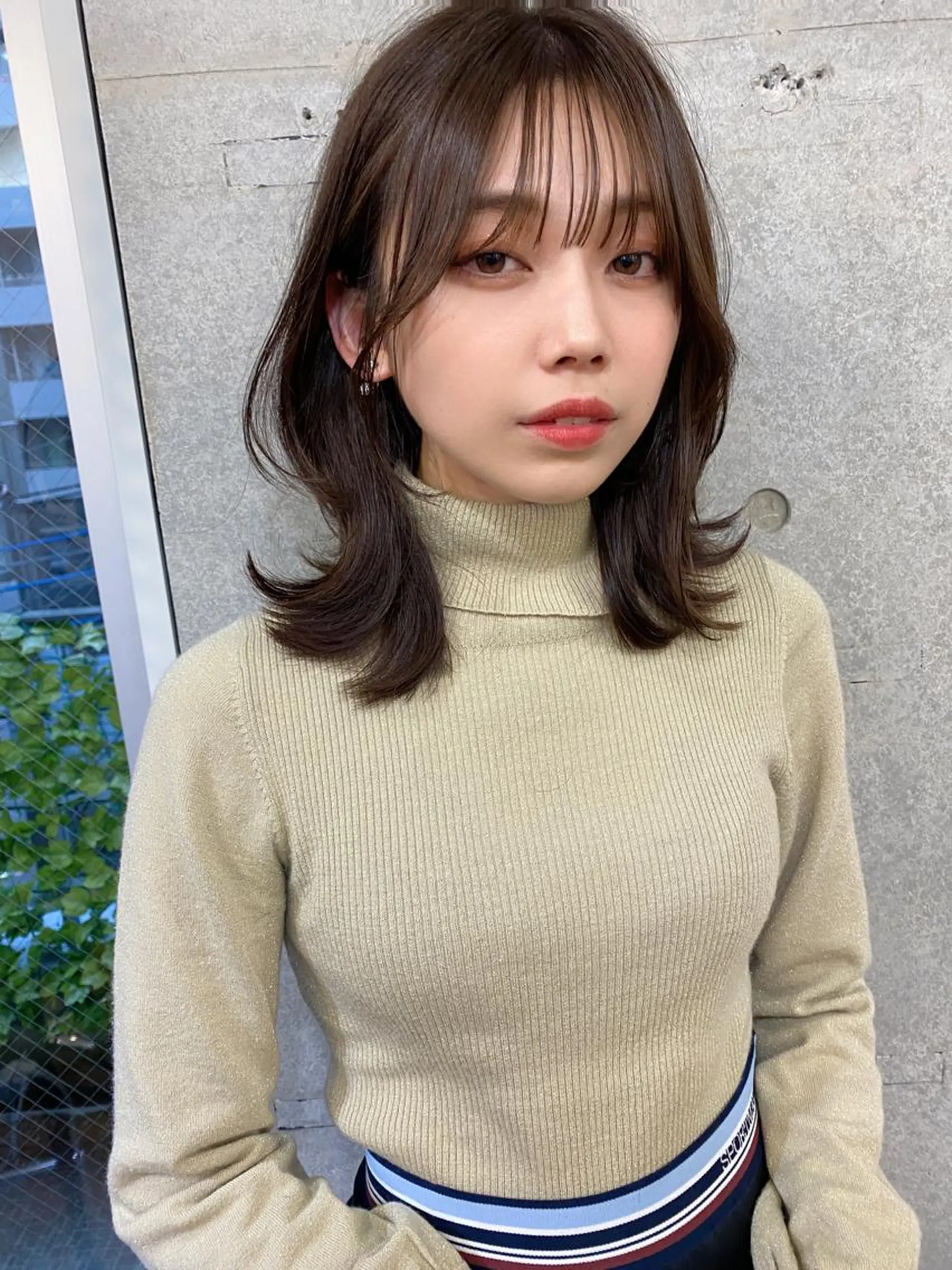 ミディアム カラー くびれヘア 韓国風ヘア 小顔カット SALOWIN吉祥寺suite店所属・似合わせレイヤー 🇰🇷荒木洋文のヘアスタイル