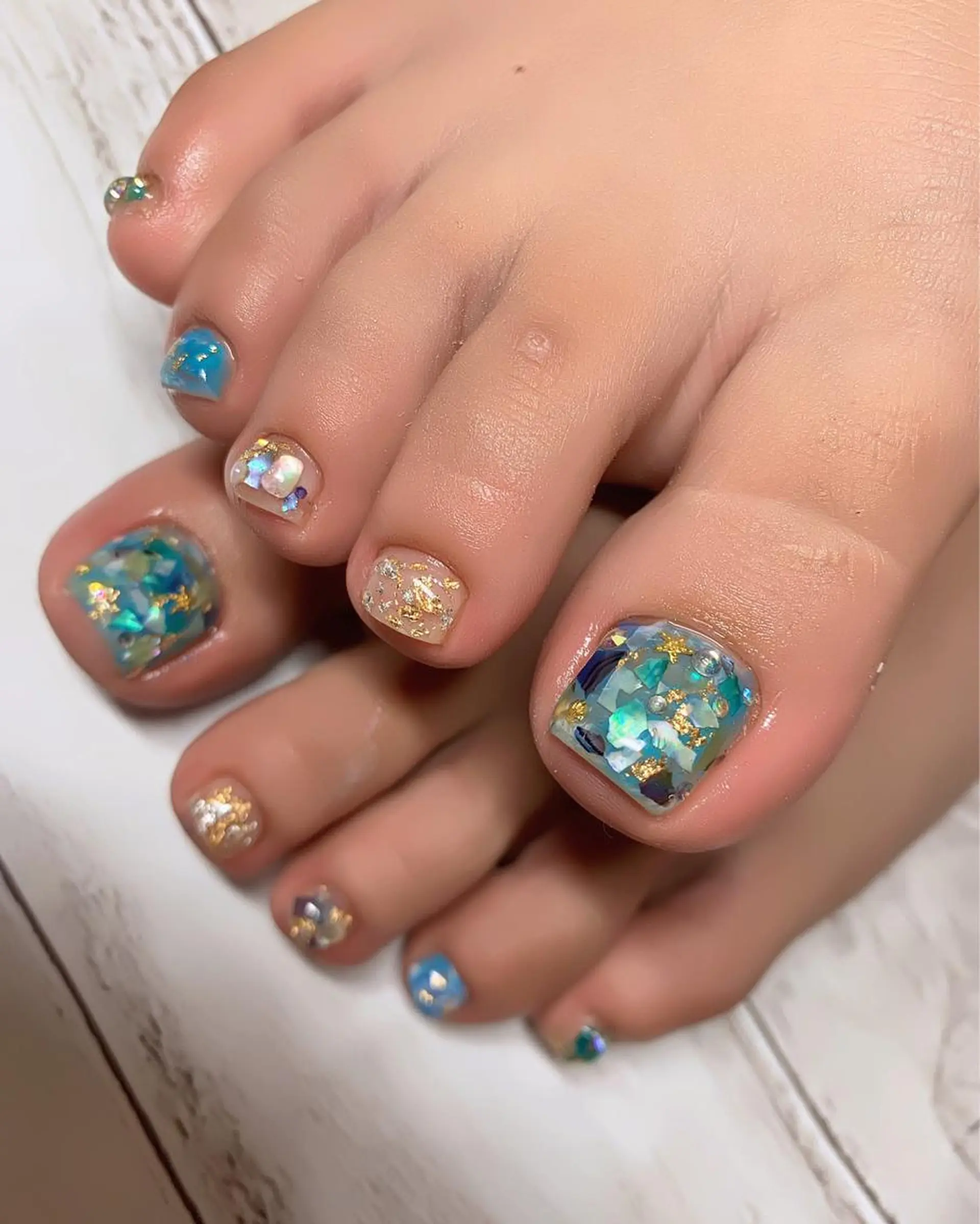 ネイル 菅野 愛花のネイルデザイン