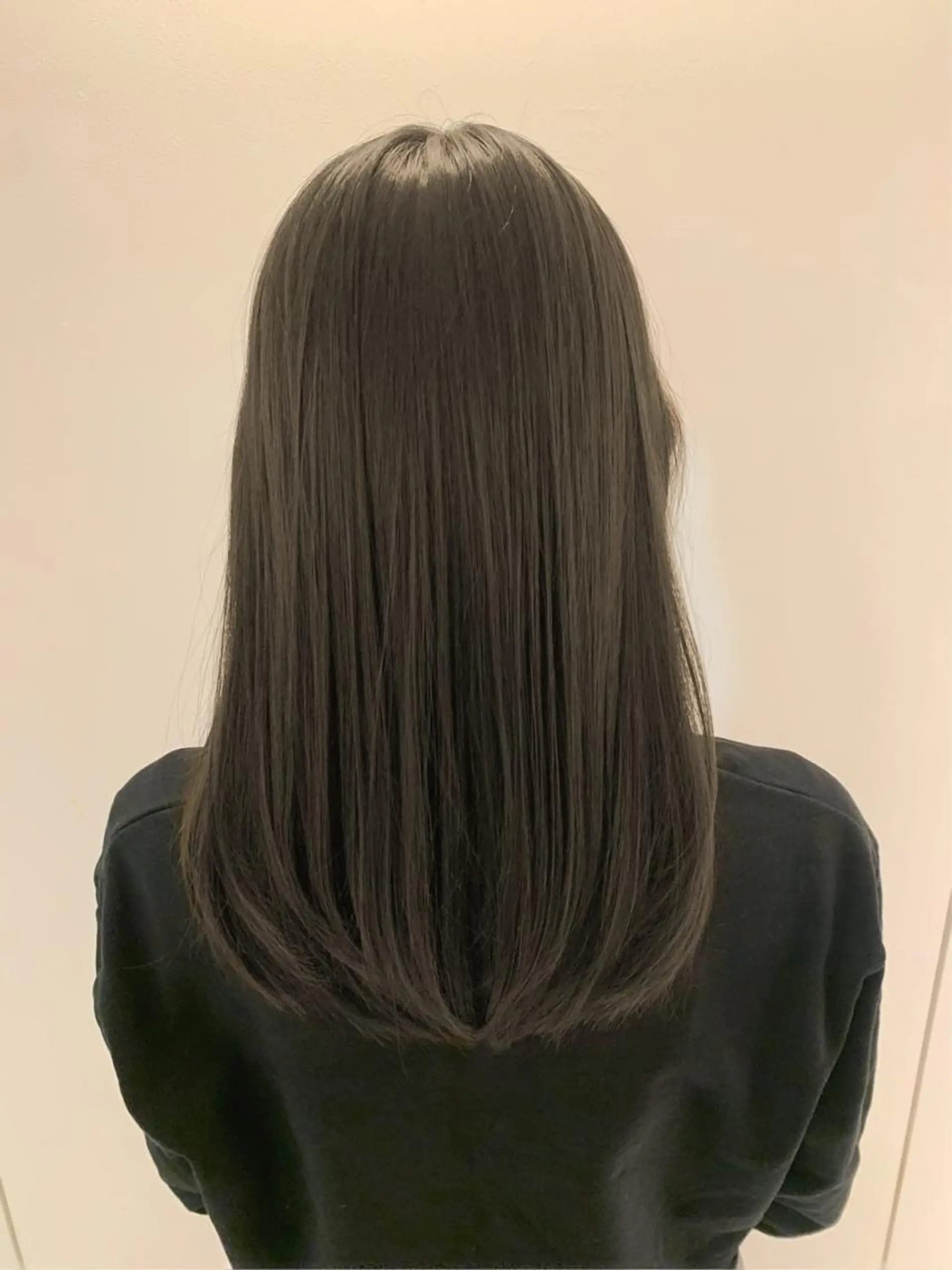 セミロング 髪質改善 縮毛矯正 トリートメント カット ヘアカラー 縮毛矯正 縮毛矯正 髪質改善　鈴木のヘアスタイル