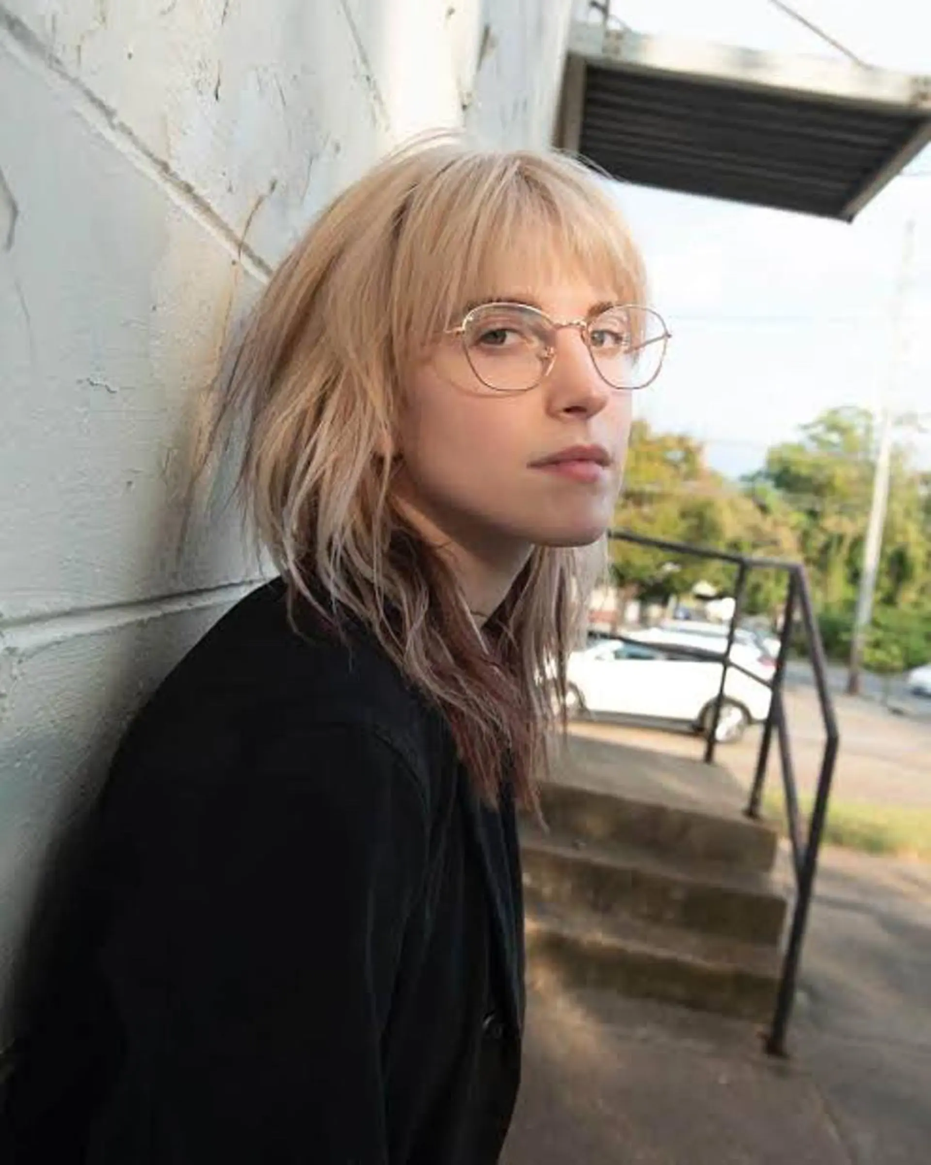 セミロング カラー パーマ ヘアアレンジ メンズ キッズ ネイル マツエク・マツパ アイブロウ ブロンド カット ヘアカラー ショートヘア原宿 fifth コシのヘアスタイル