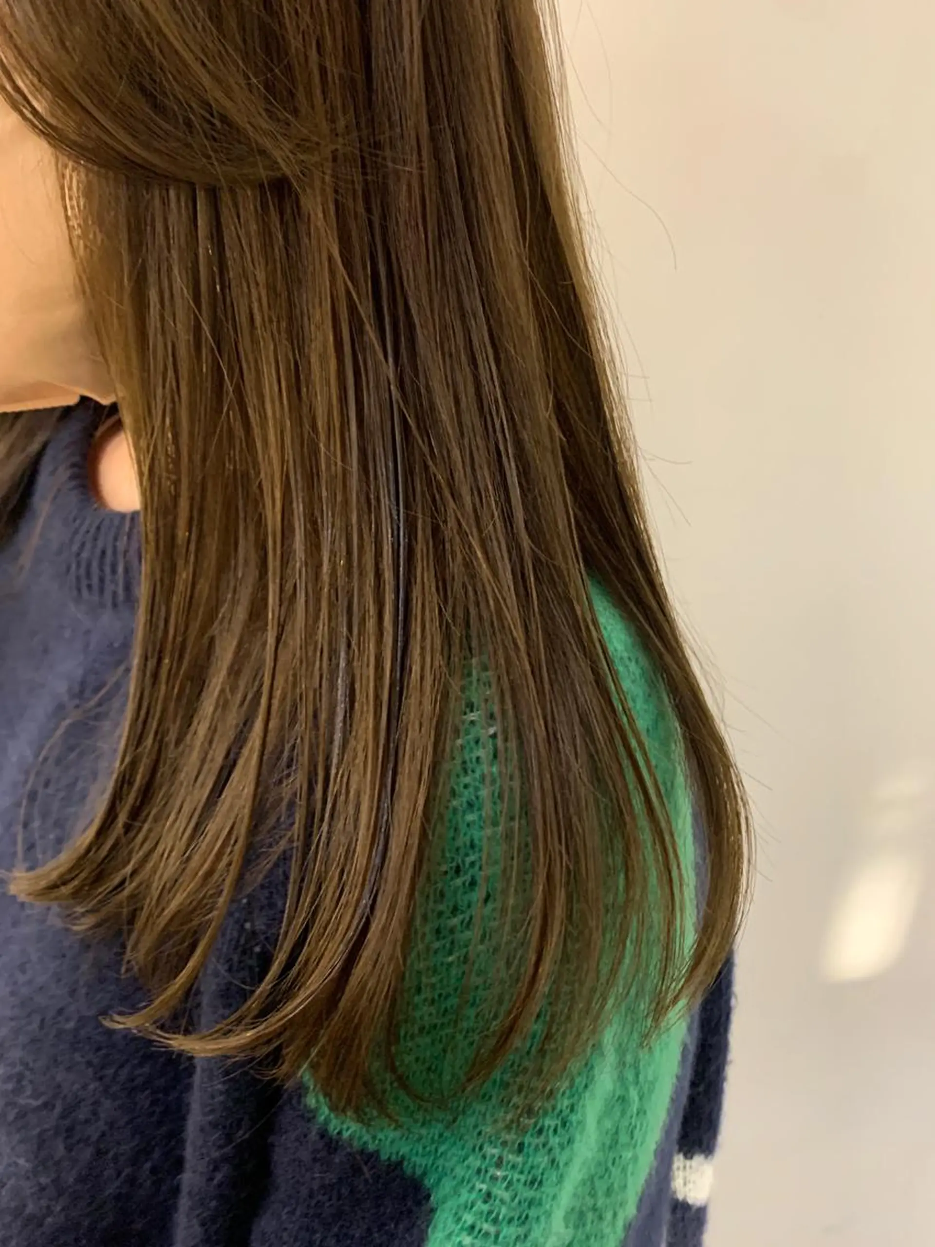 カラー ベージュカラー オリーブベージュ ヘアカラー トリートメント 似合わせカット🫧 吉見衣生のヘアスタイル