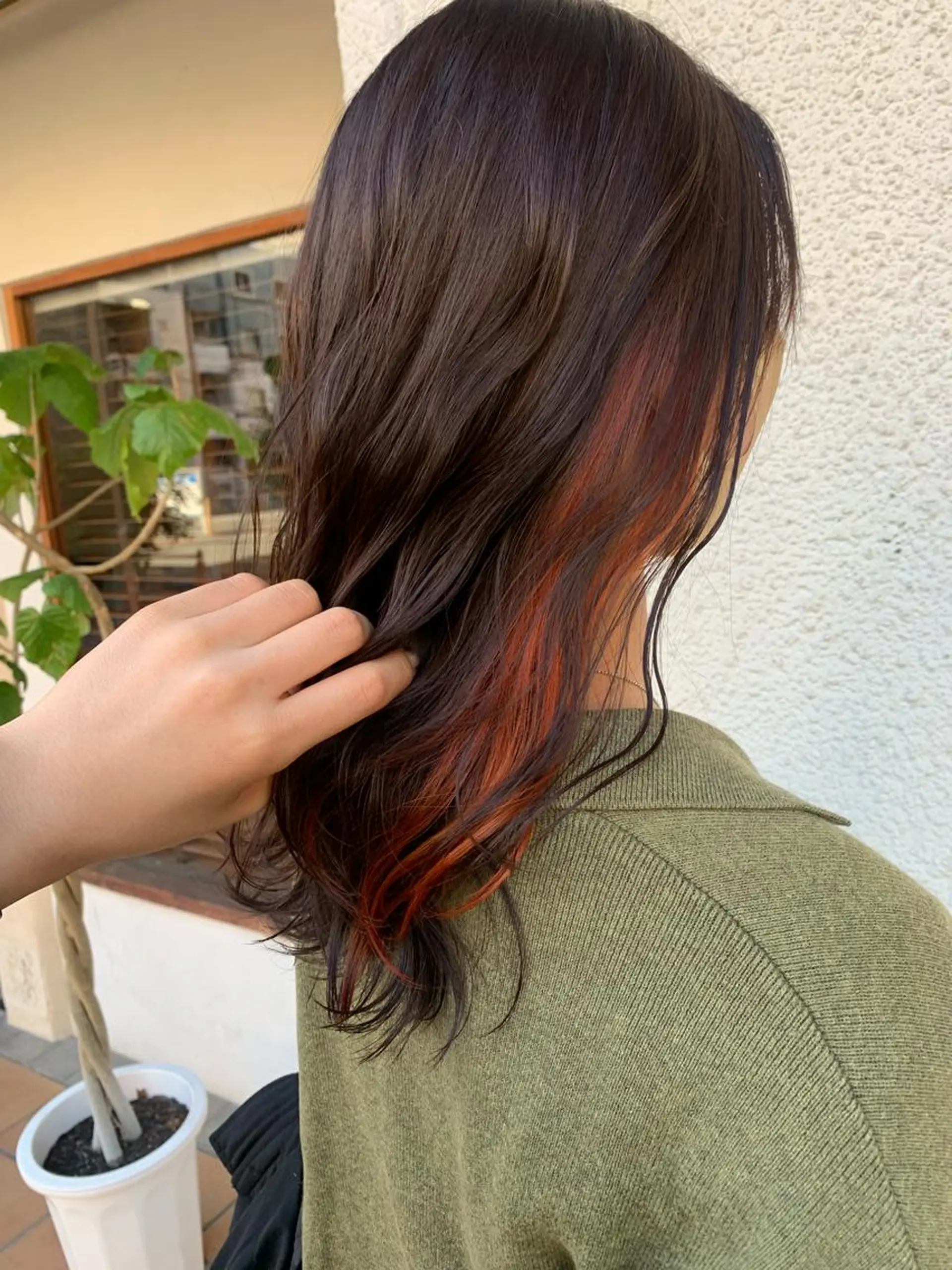 セミロング カラー ヘアアレンジ putri 川邉 優花のヘアスタイル