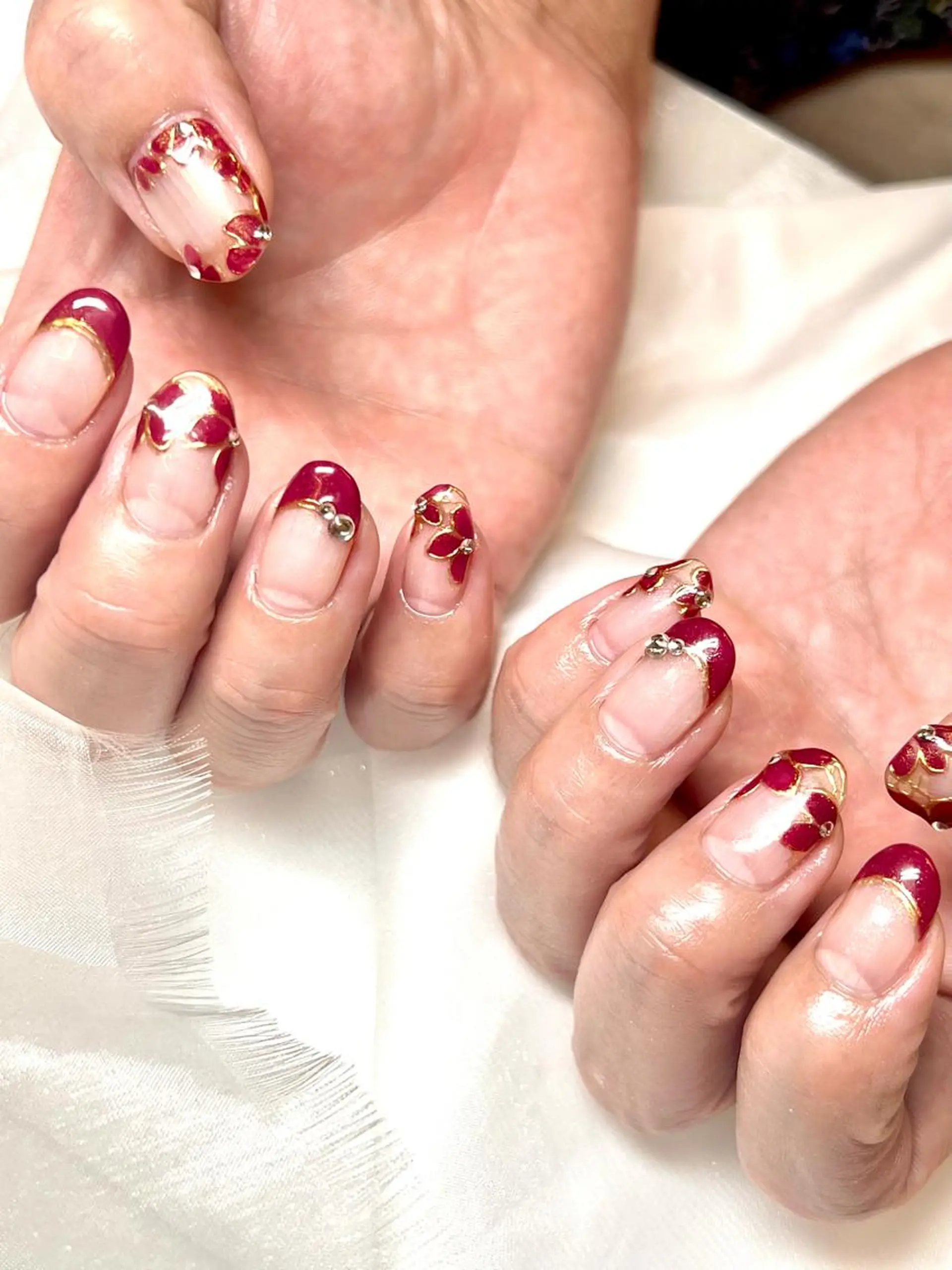 ネイル フラワーネイル ミラーネイル ハンドネイル clover nailのネイルデザイン