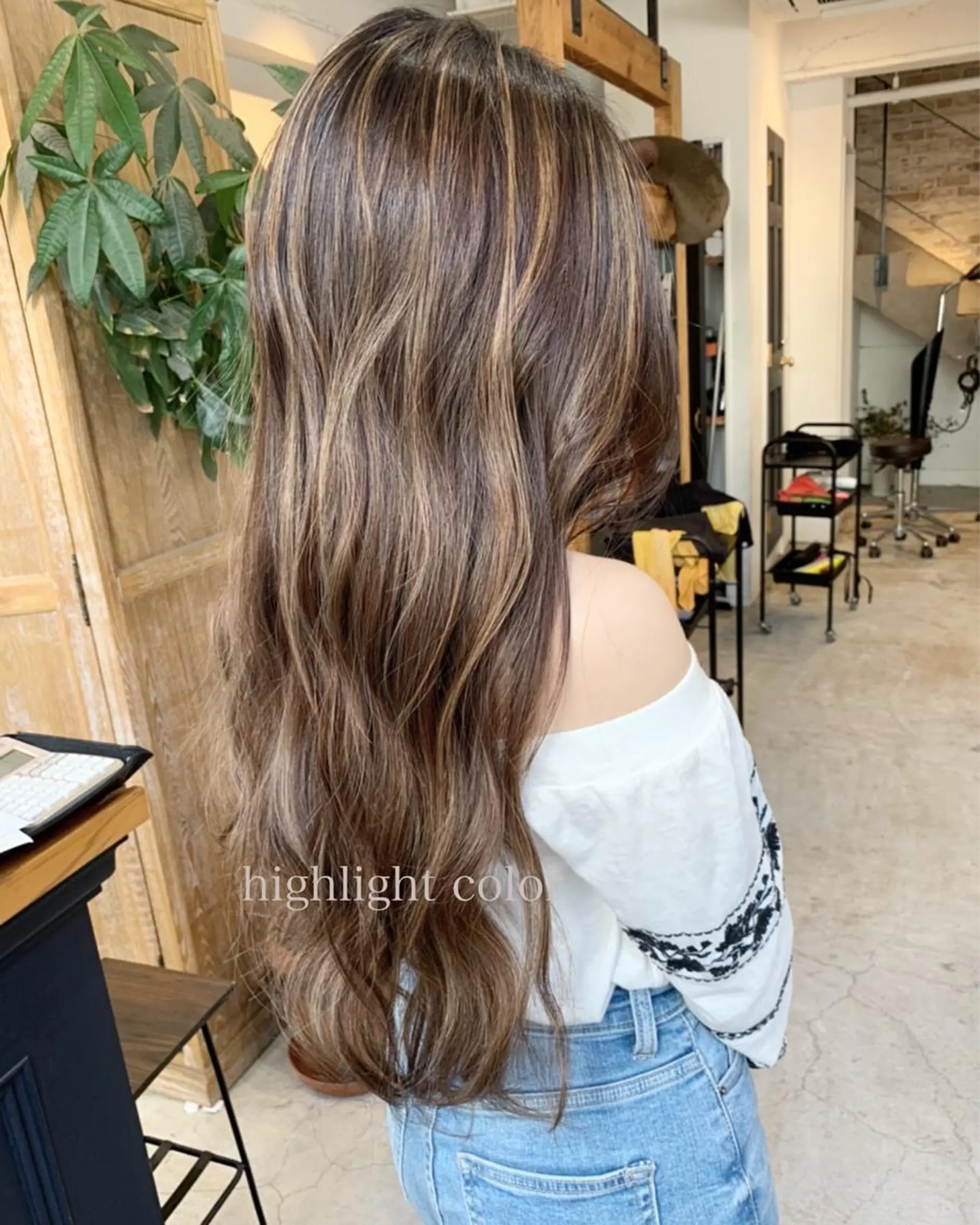 ロング ハイライト PARIS hair salon所属・秋葉原　柏木絢汰 ✨当日予約okのヘアスタイル