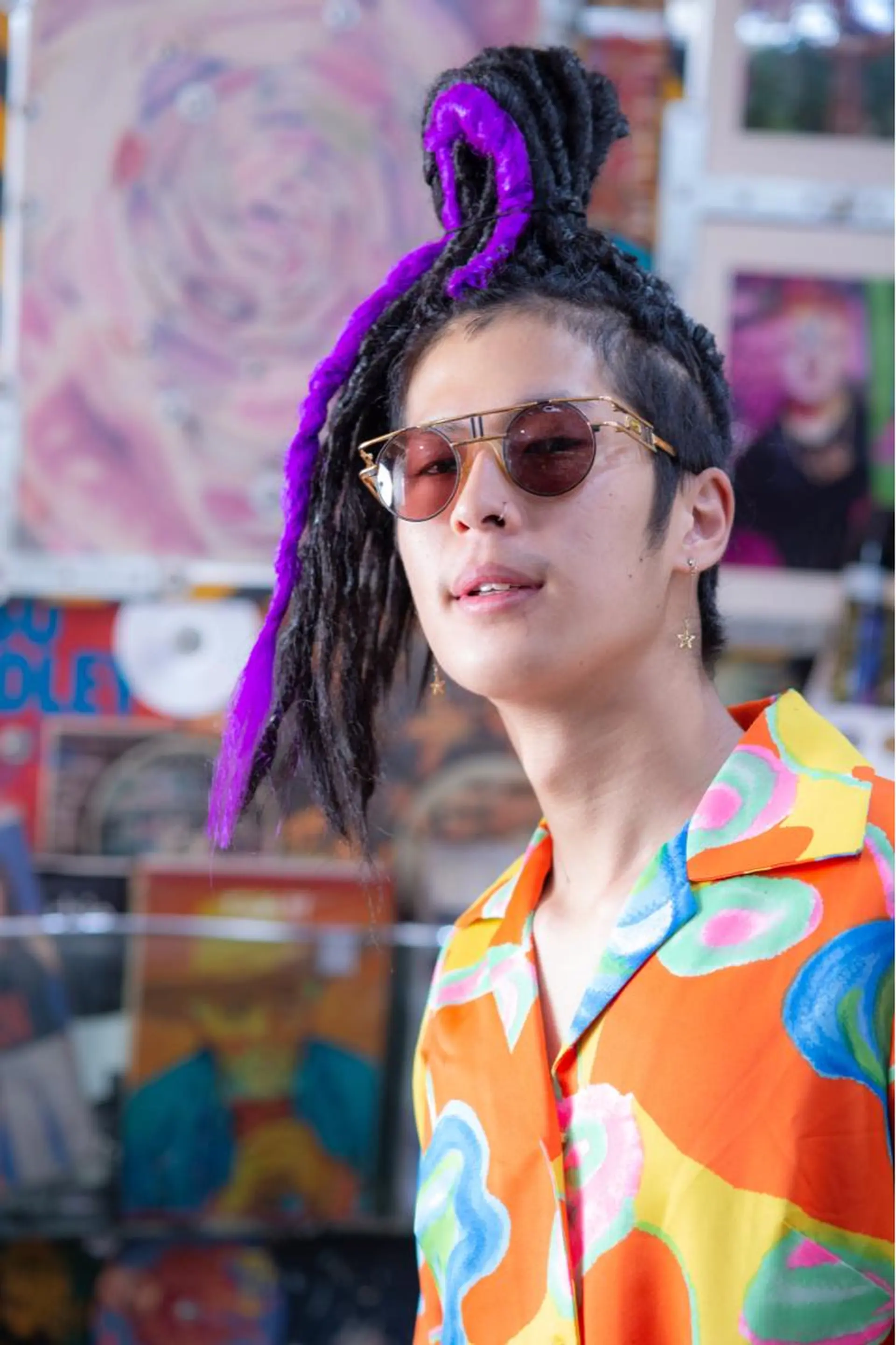 ミディアム ヘアアレンジ haco+所属・🌈派手髪エクステ ブレイズ🌈ひろとのヘアスタイル