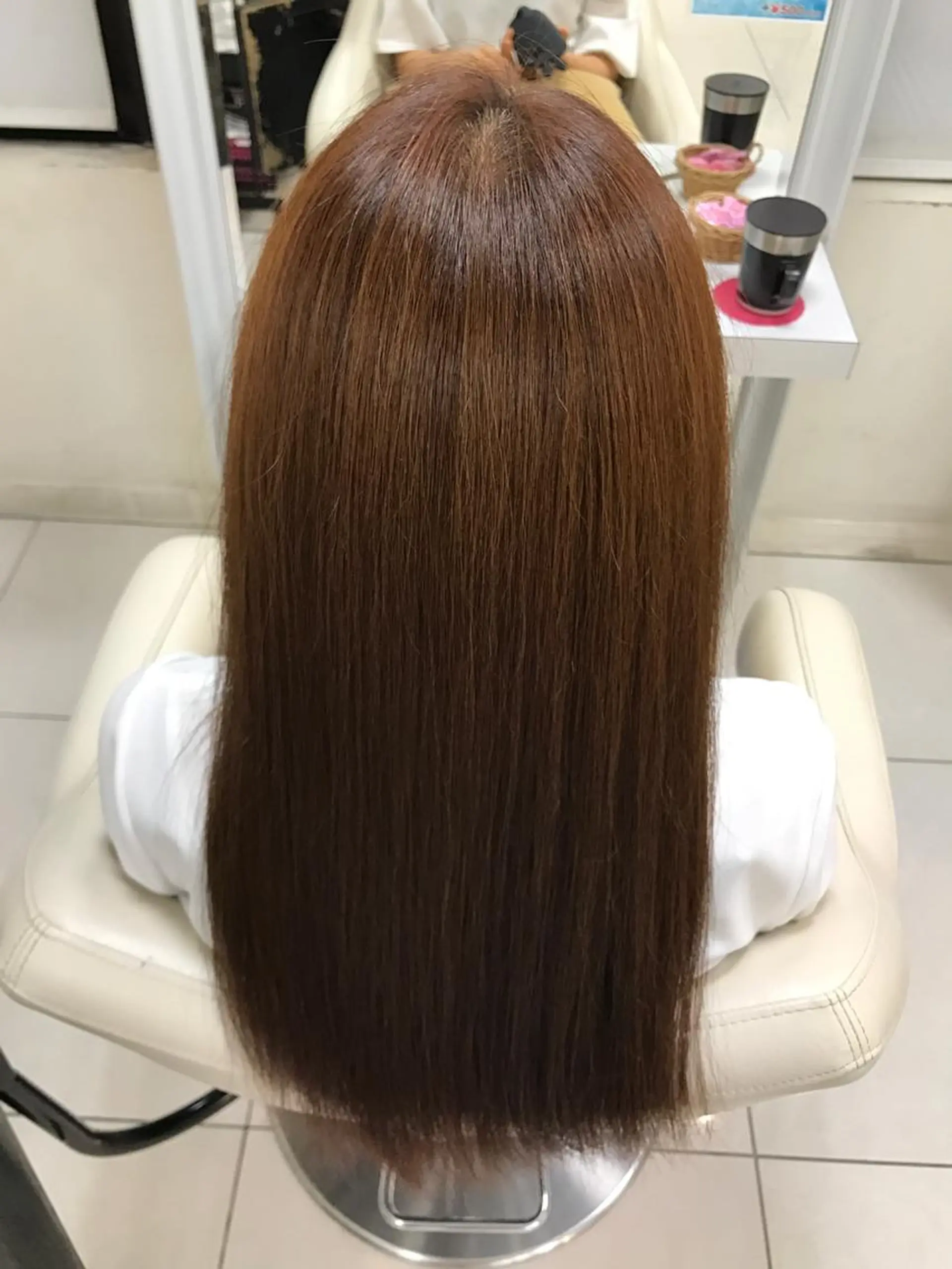 ロング カラー ブリーチ ハイトーンカラー オレンジ 【暖色カラー特化】 中山由梨のヘアスタイル