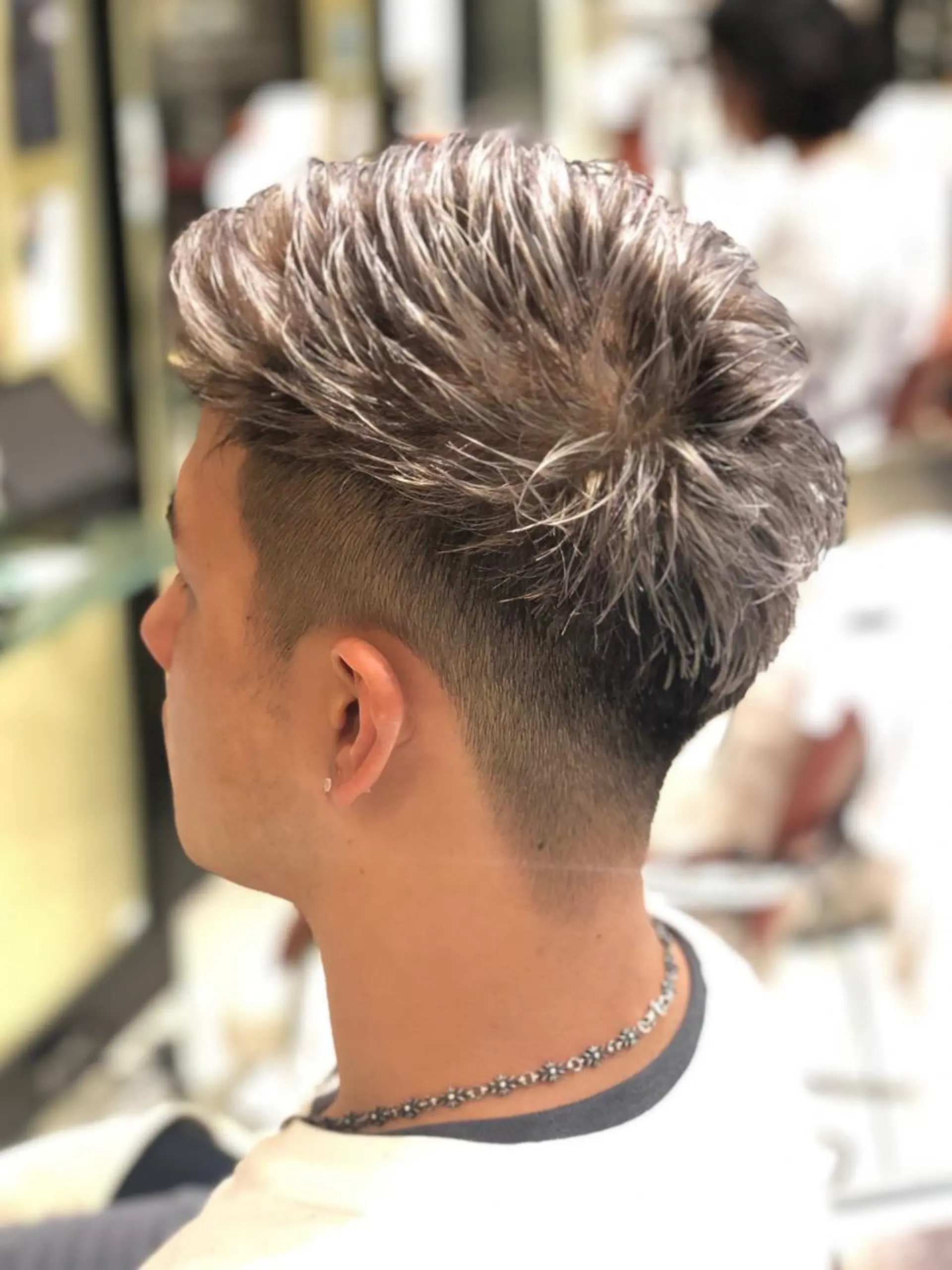 ショート カラー メンズ 井上 武輝のヘアスタイル