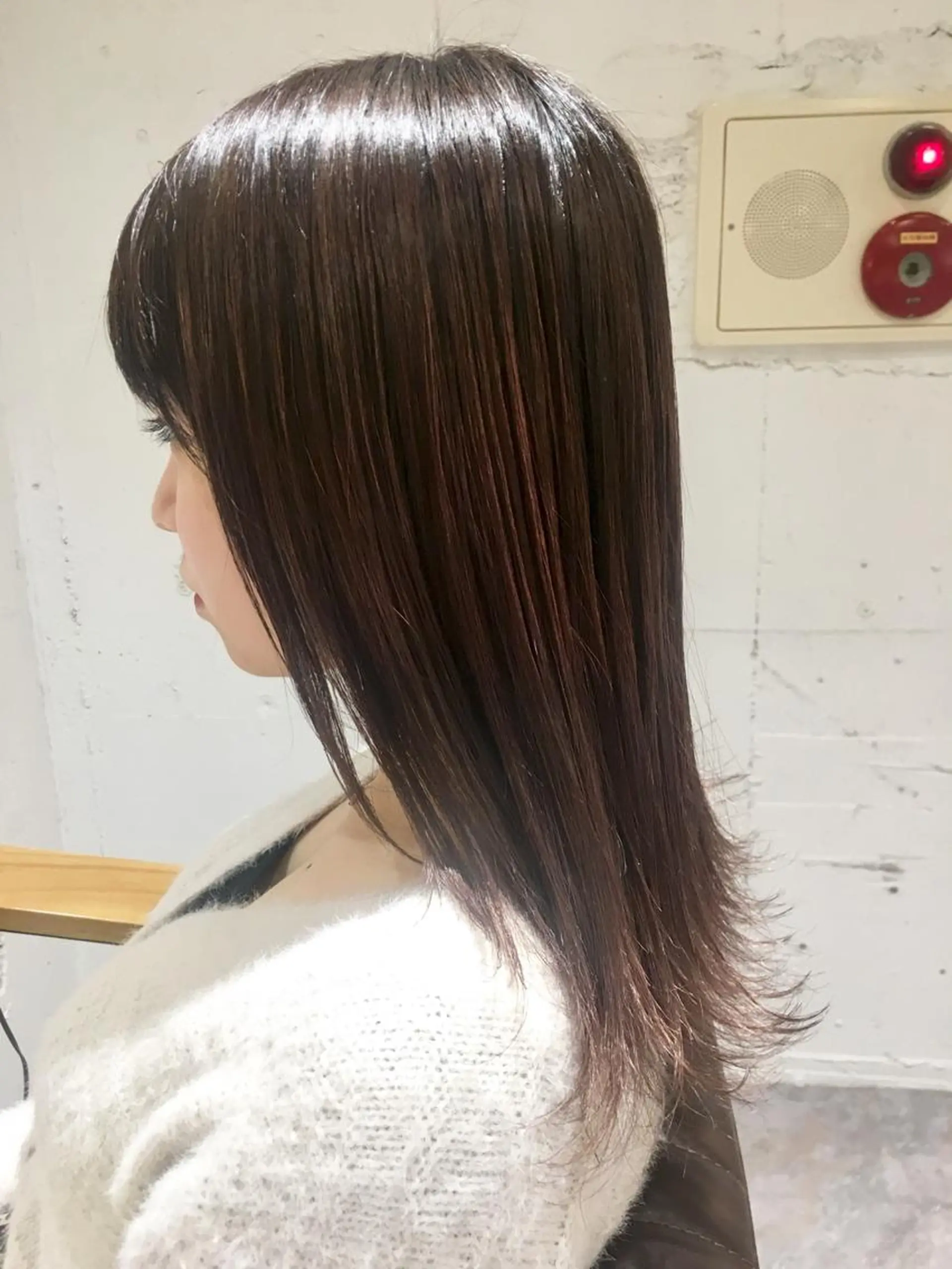 ミディアム カラー グラデーションカラー パープルカラー Fuuu《フゥ》所属・シノザキ シンゴのヘアスタイル