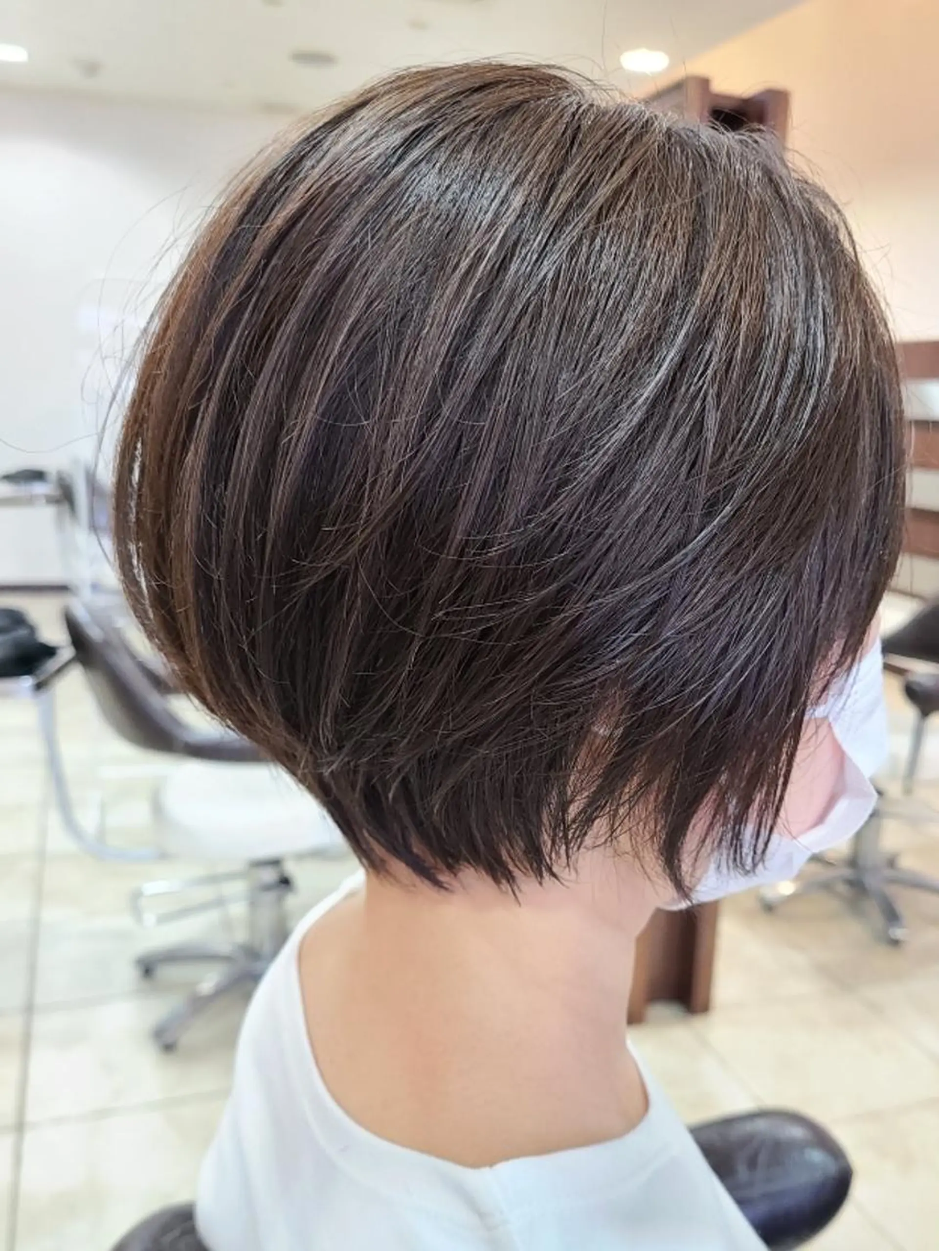 ショート ブリーチ、デザイン  カラー福士直矢のヘアスタイル