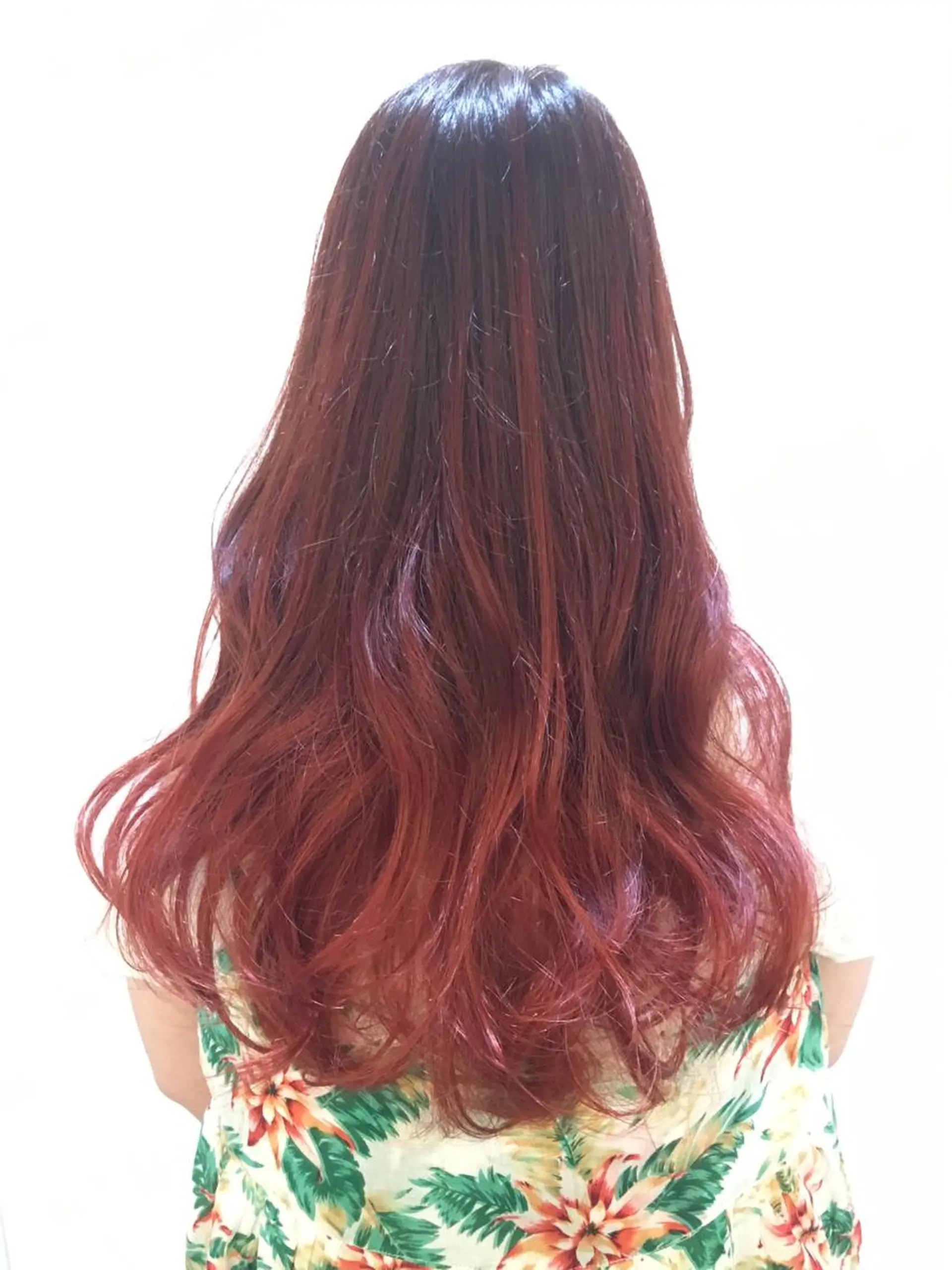 ロング カラー Strawberry所属・原田 志保のヘアスタイル