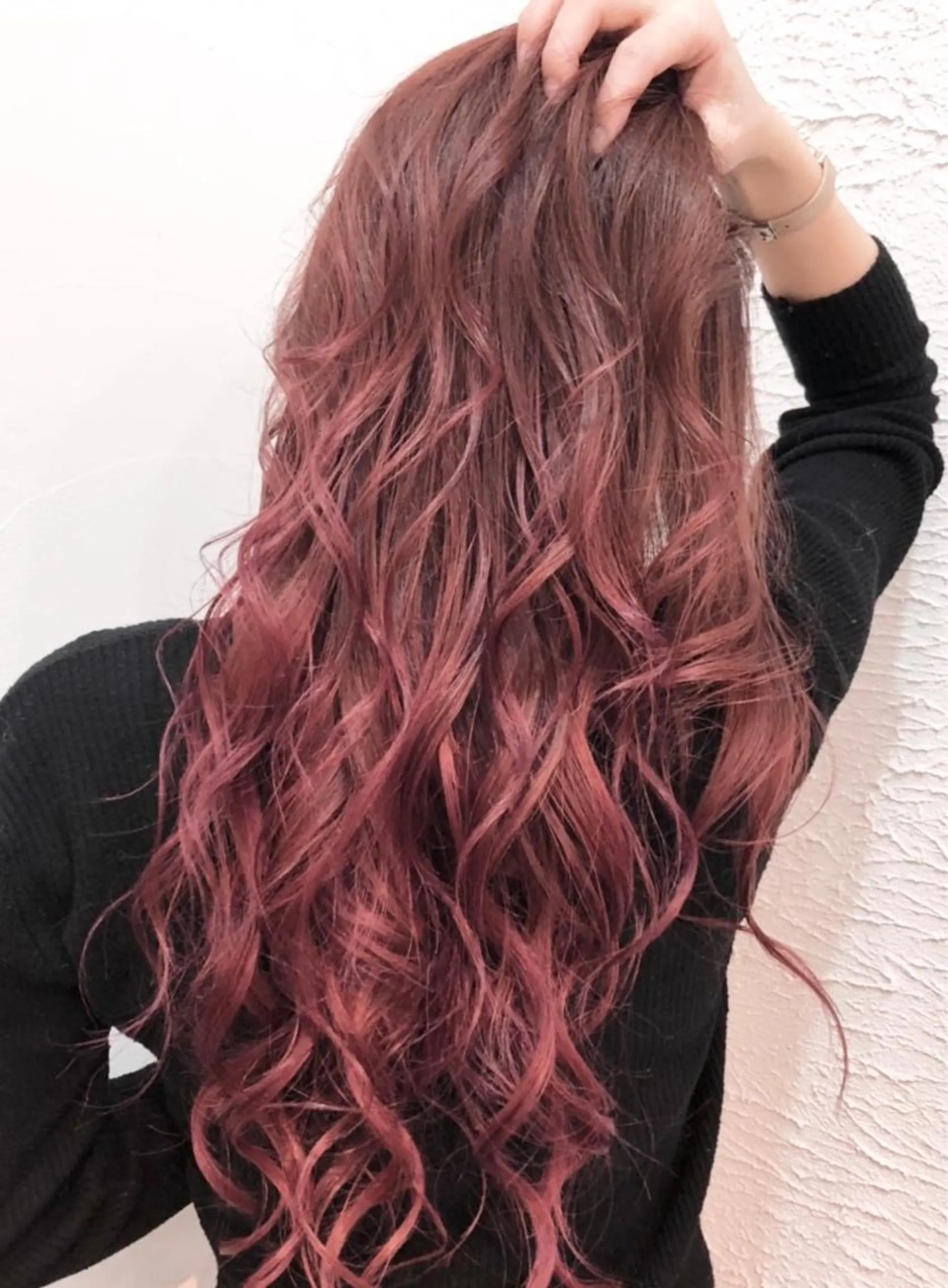 ロング カラー グラデーションカラー ルビー 最高峰の技術力☆ 樋口健人のヘアスタイル