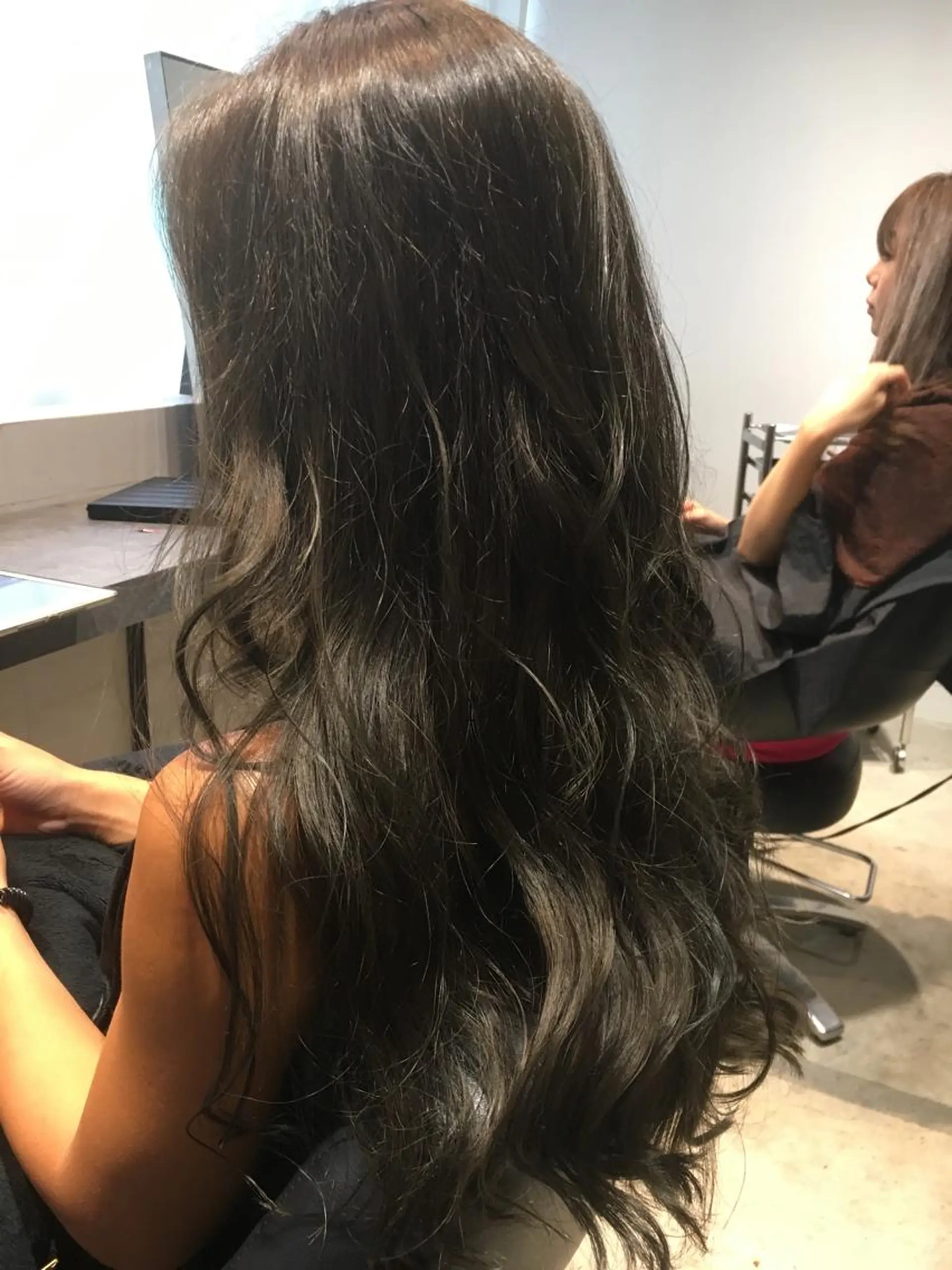 ロング カラー カット ヘアカラー トリートメント 髪質改善ULTOWA ✨松井　美幸のヘアスタイル