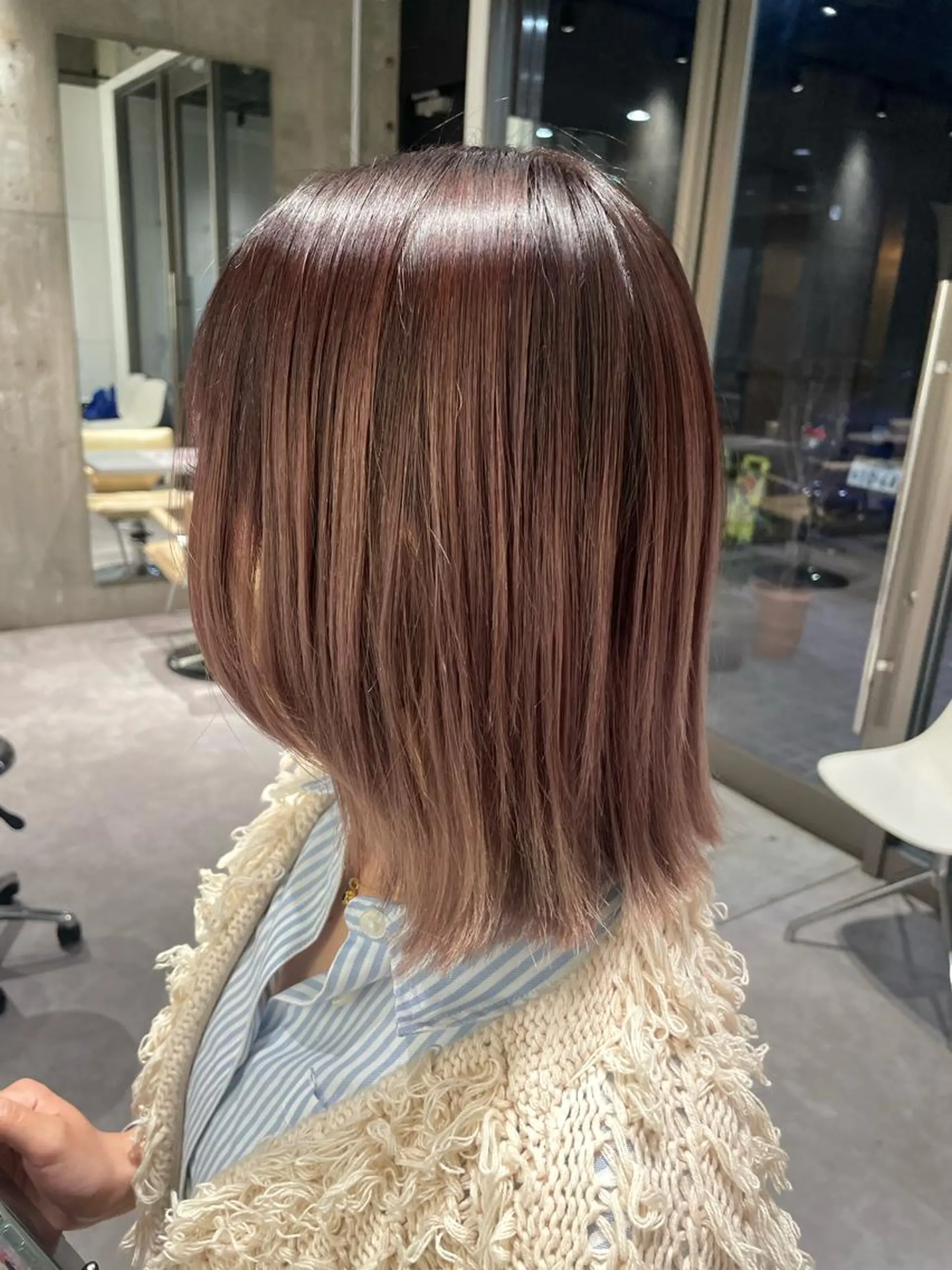 セミロング カラー ピンクカラー iLi🫧kim ryongna🦋のヘアスタイル