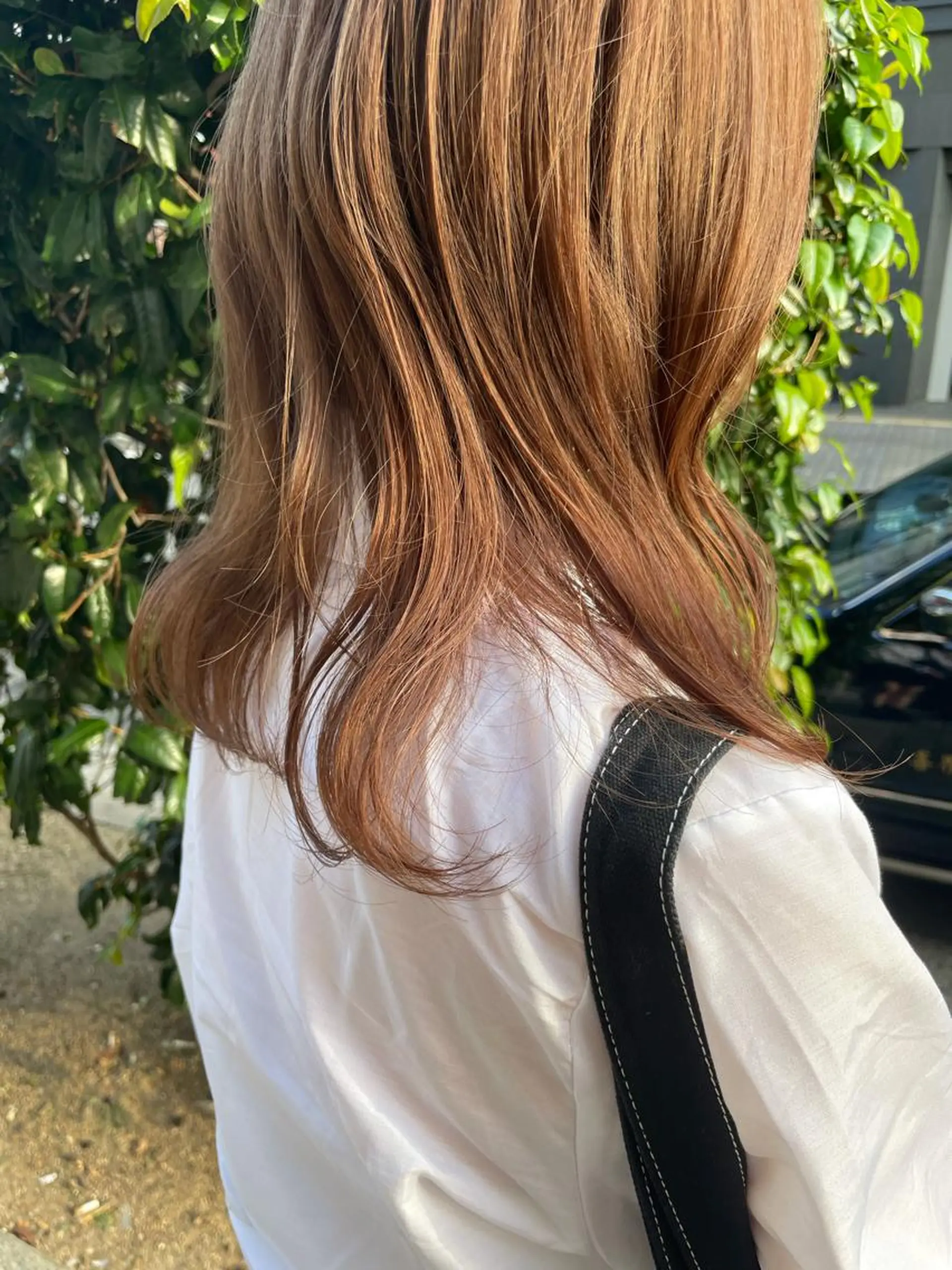 セミロング カラー akane .のヘアスタイル