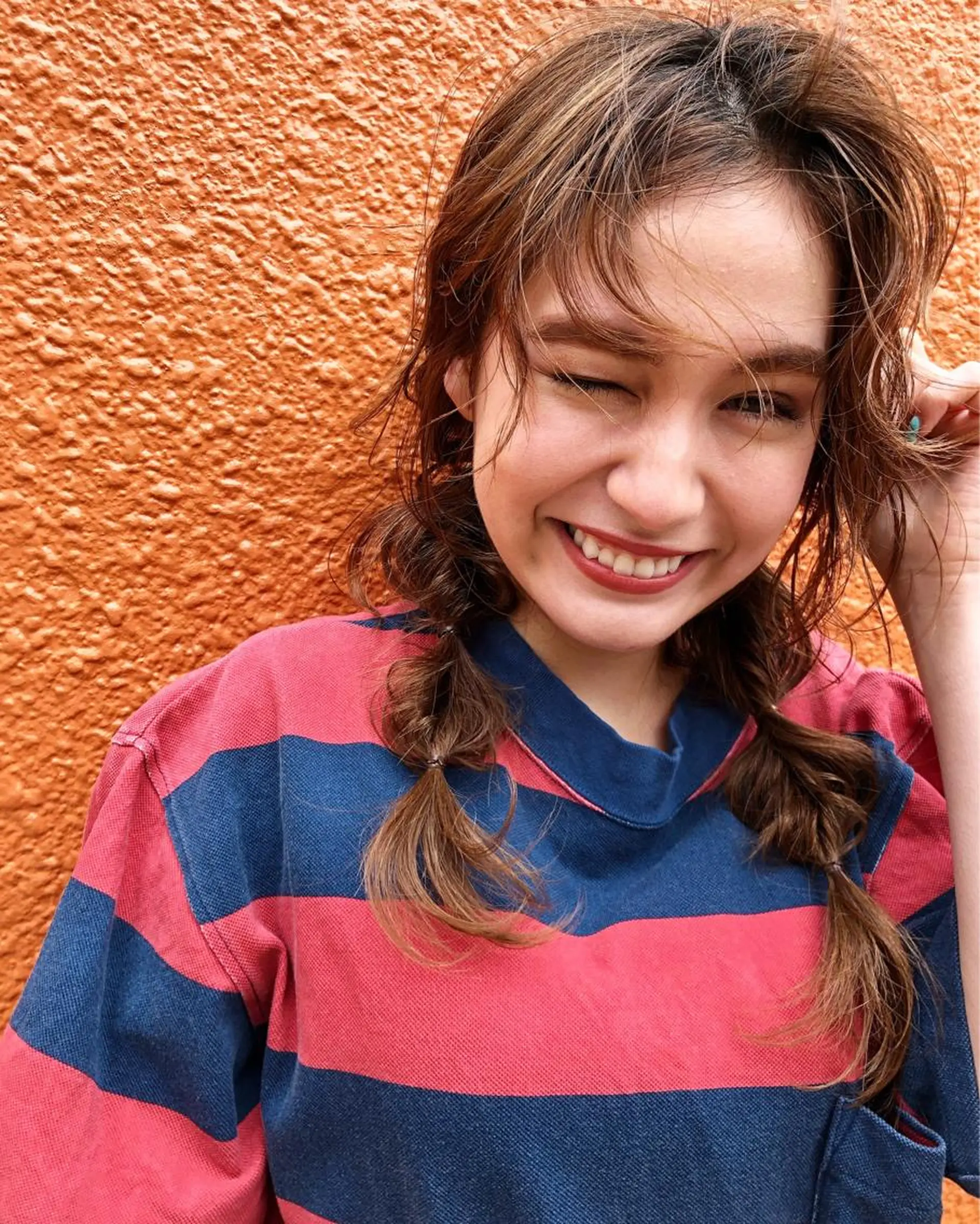 セミロング カラー ヘアアレンジ 顔周りレイヤー/韓国 ブリーチminamiのヘアスタイル