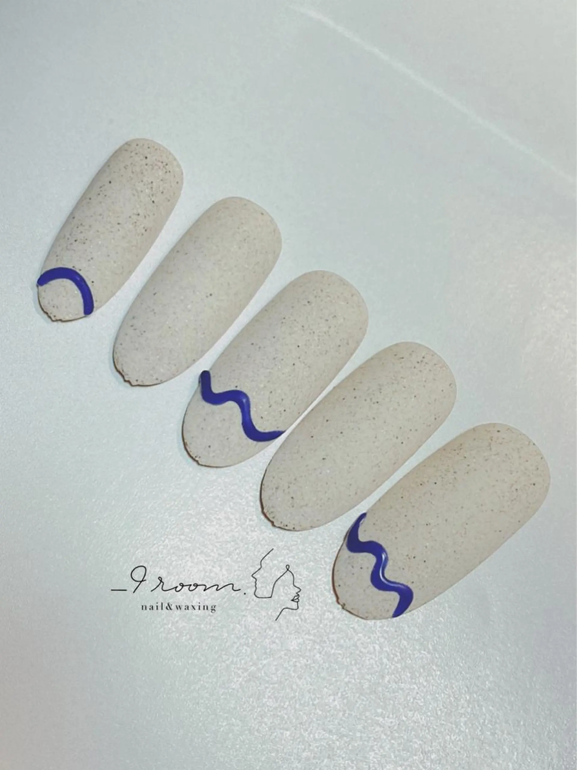 ネイル アートネイル ブルー ジェルネイル マットネイル _9 room. Yoshimiのネイルデザイン