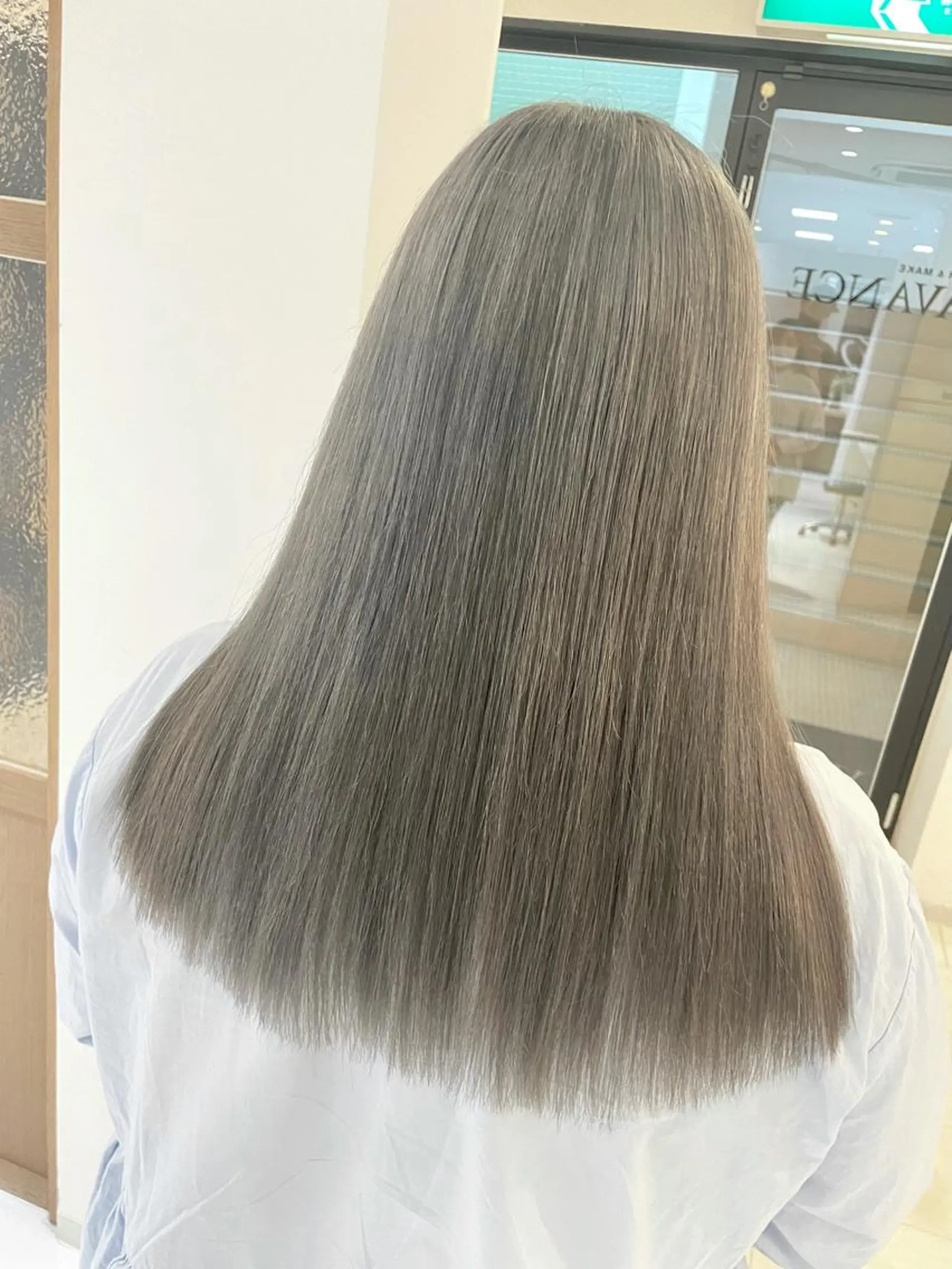 カラー Chere rosso所属・✨頭身浴無料 -chere-金剛店のヘアスタイル