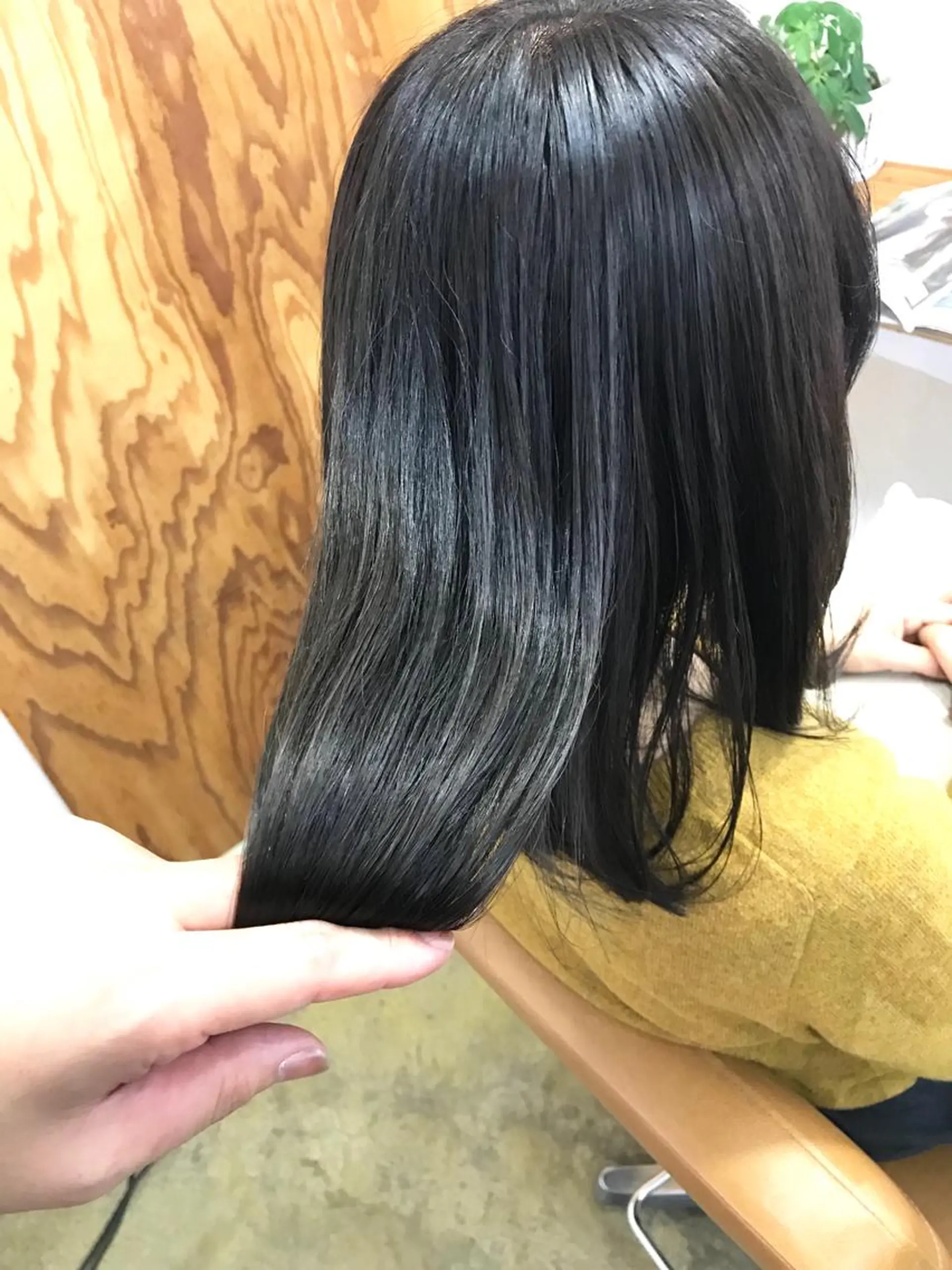 ミディアム カラー カット ヘアカラー トリートメント 💎髪質改善💎 デザイナーshinのヘアスタイル