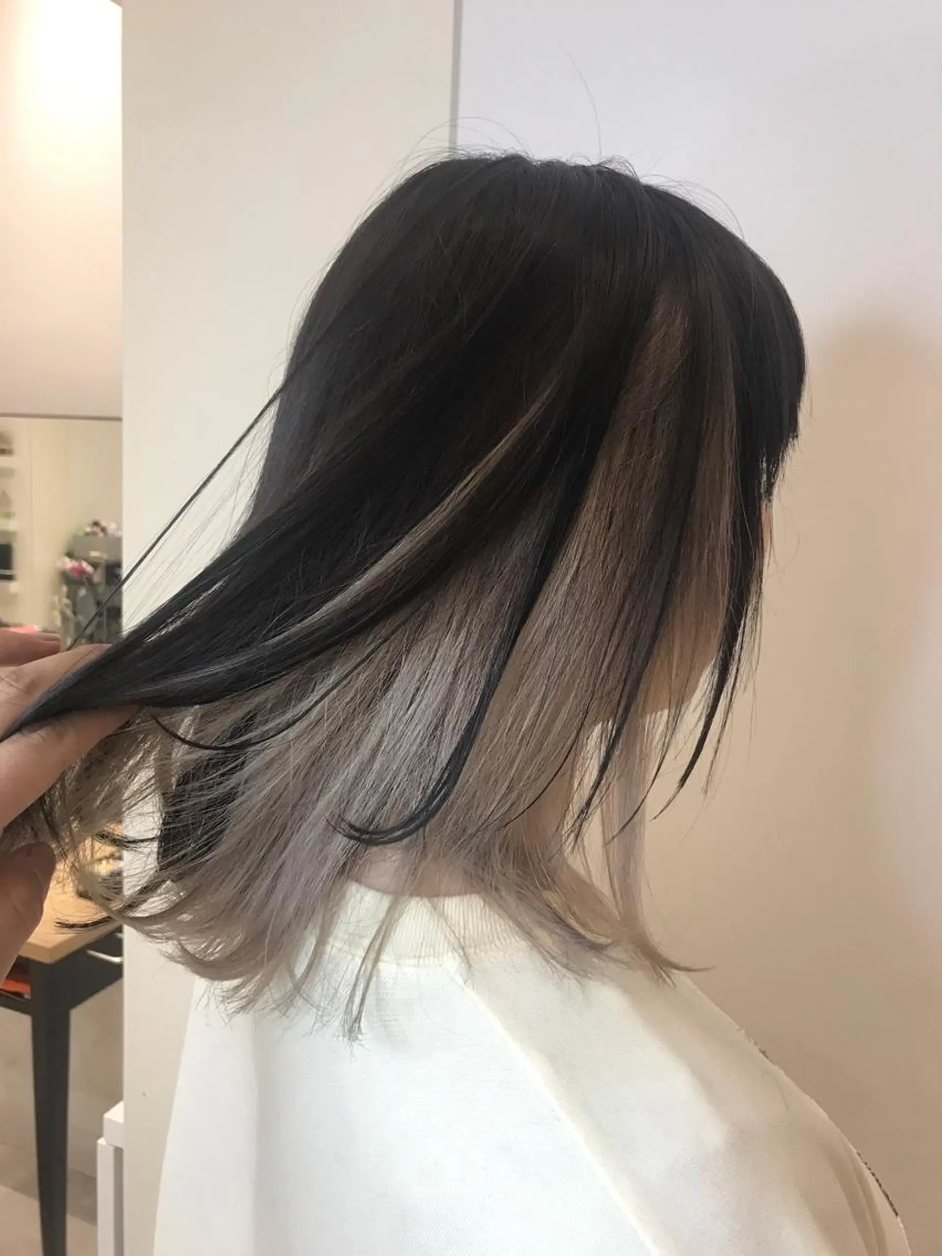 ミディアム カラー ブリーチ ケアブリーチ カット ヘアカラー トリートメント Le'a渋谷所属・インナーエクステ渋谷 🦋KAJIのヘアスタイル