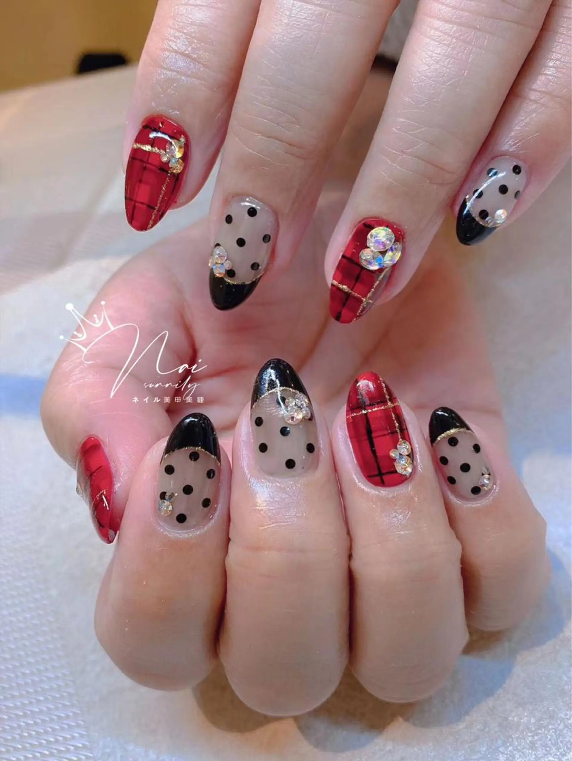 ネイル 美爪パラジェル導入店 Sunnilyのネイルデザイン