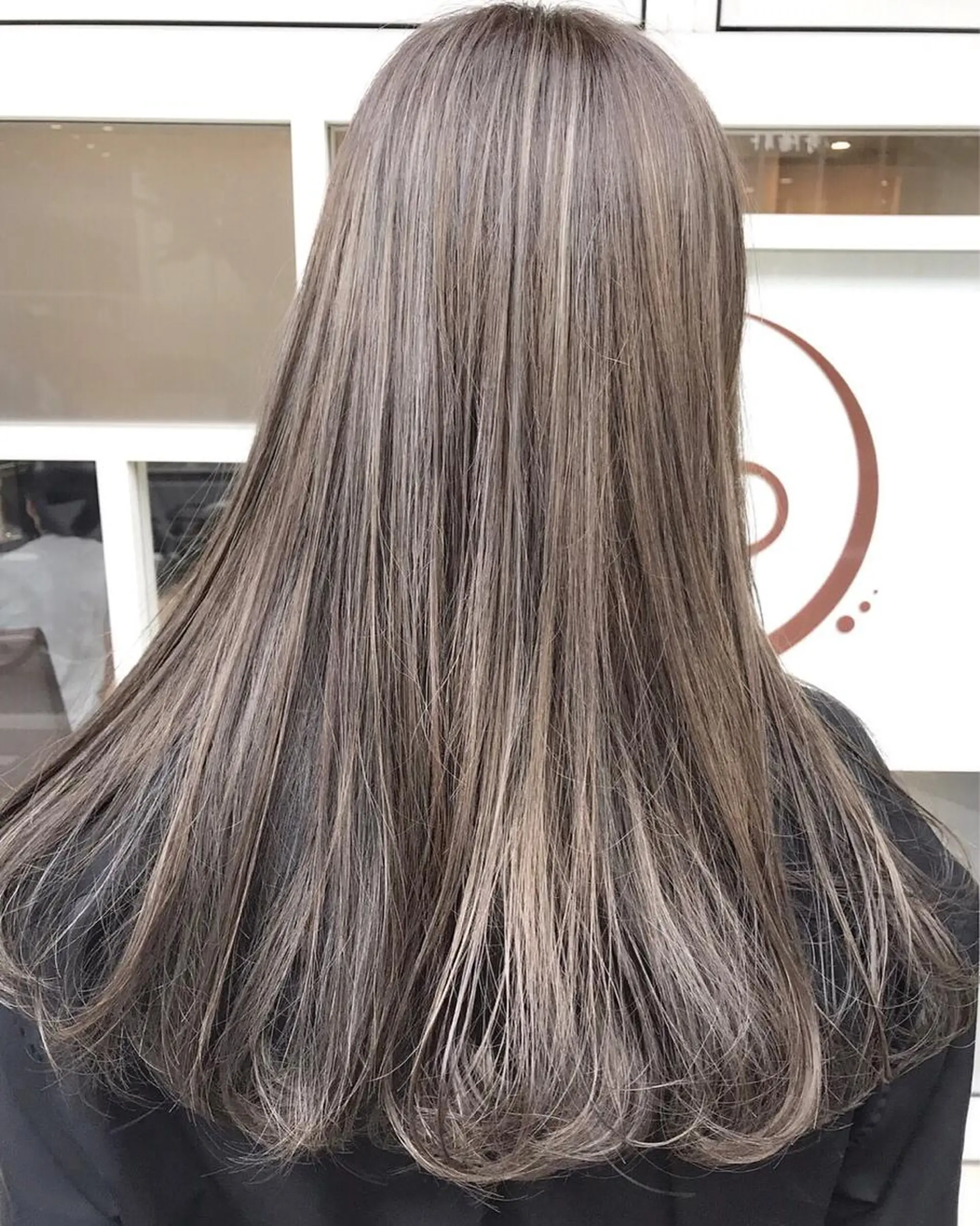 ロング カラー ハイライトカラー ハイライト トリートメント NORME所属・NORME経堂 nonのヘアスタイル