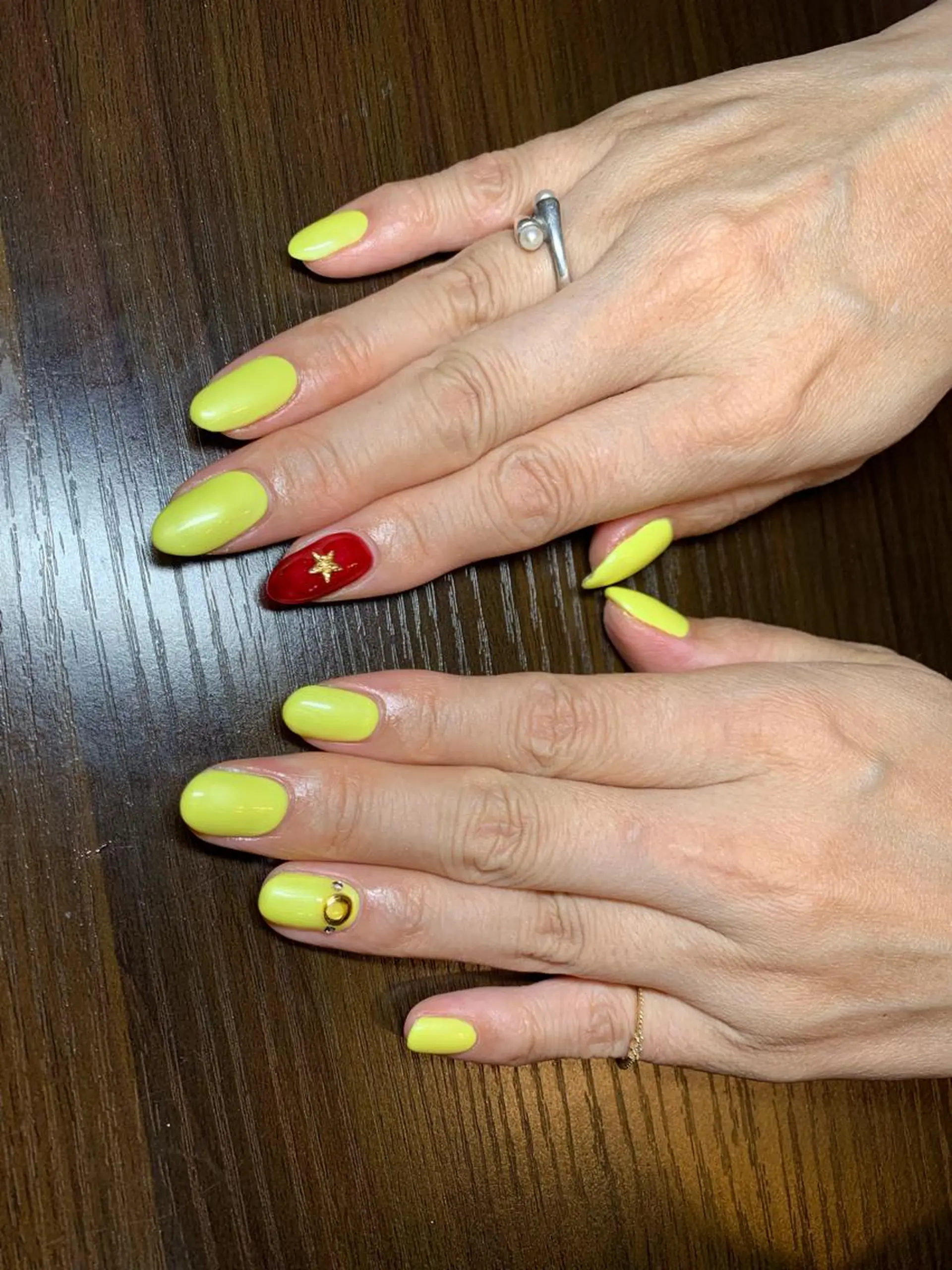 ネイル 松山 美由紀のネイルデザイン