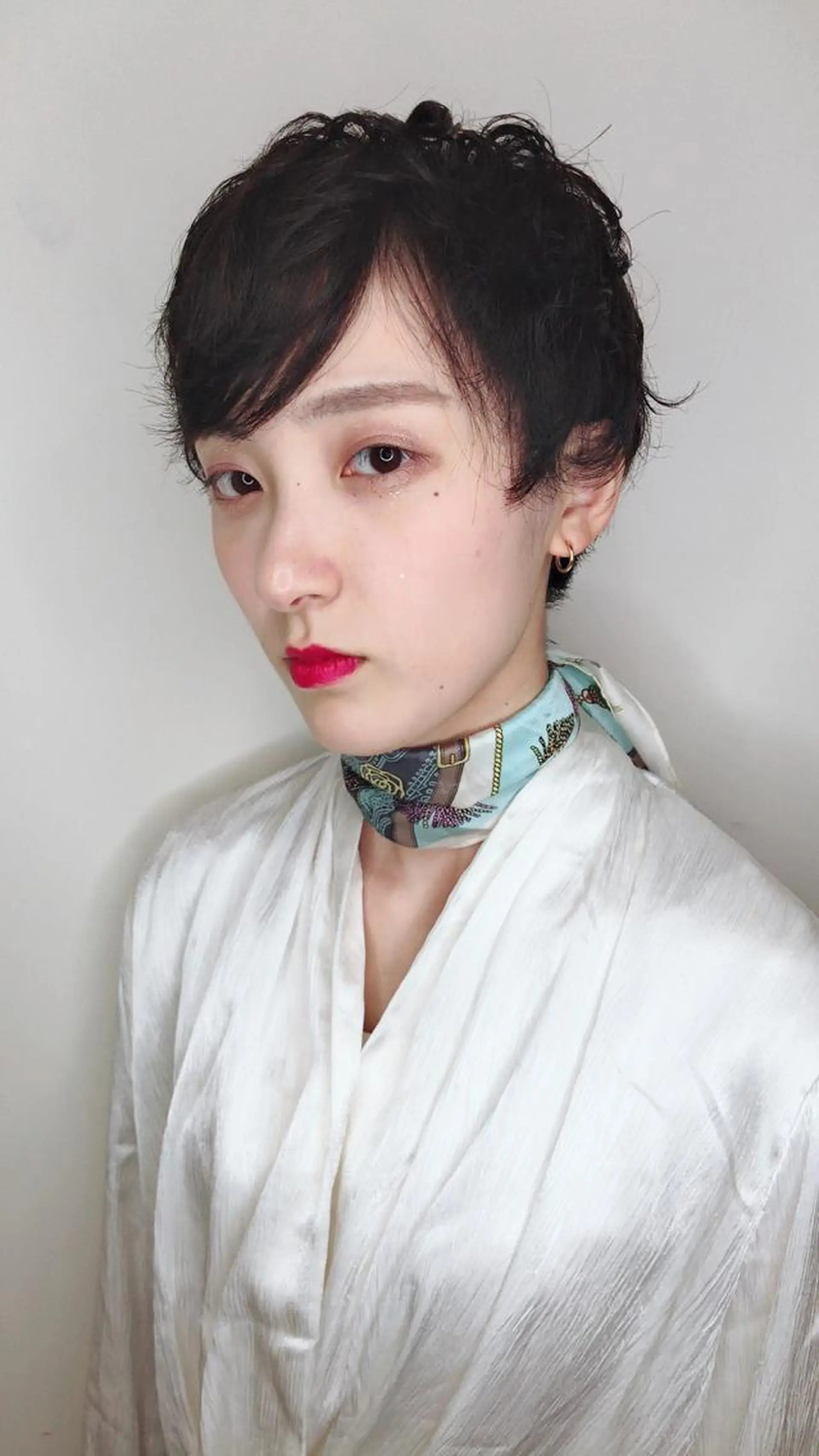 ショート パーマ ウルフカット／吉村 桃子のヘアスタイル