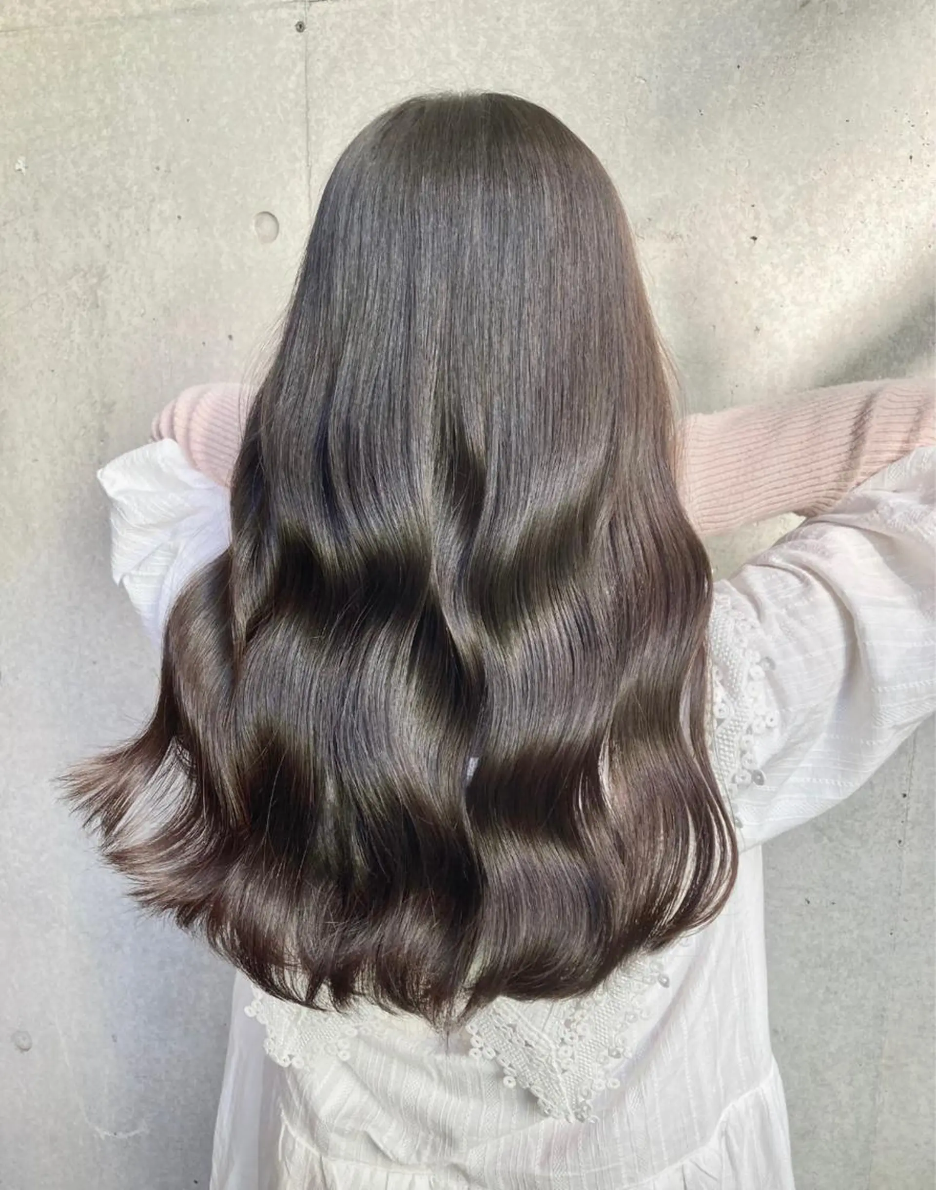 ロング ヘアカラー トリートメント 🪽ハネエクステ🪽 羽エクステKENJIのヘアスタイル