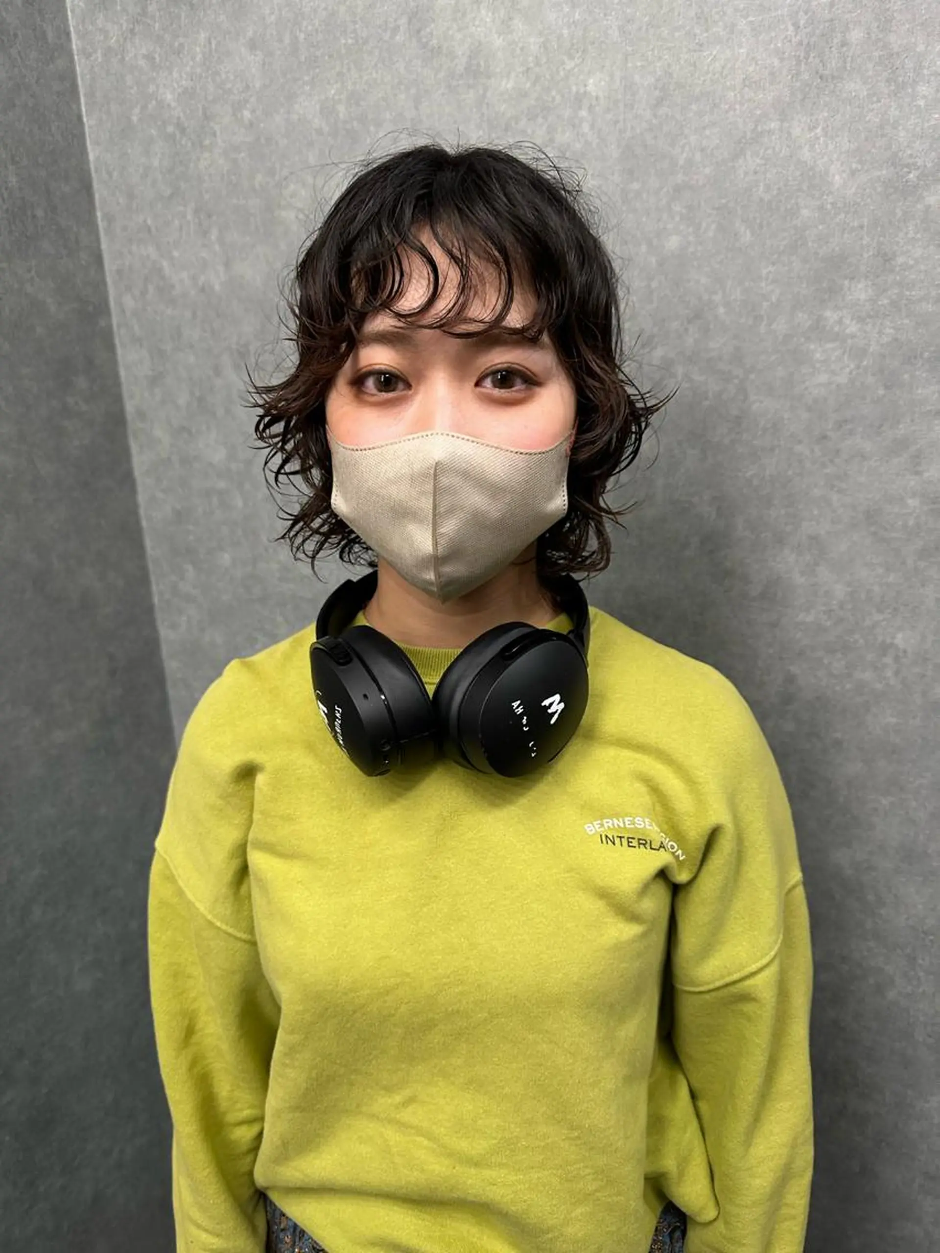 ミディアム ミディアムパーマ ウルフカット 古沢 新のヘアスタイル