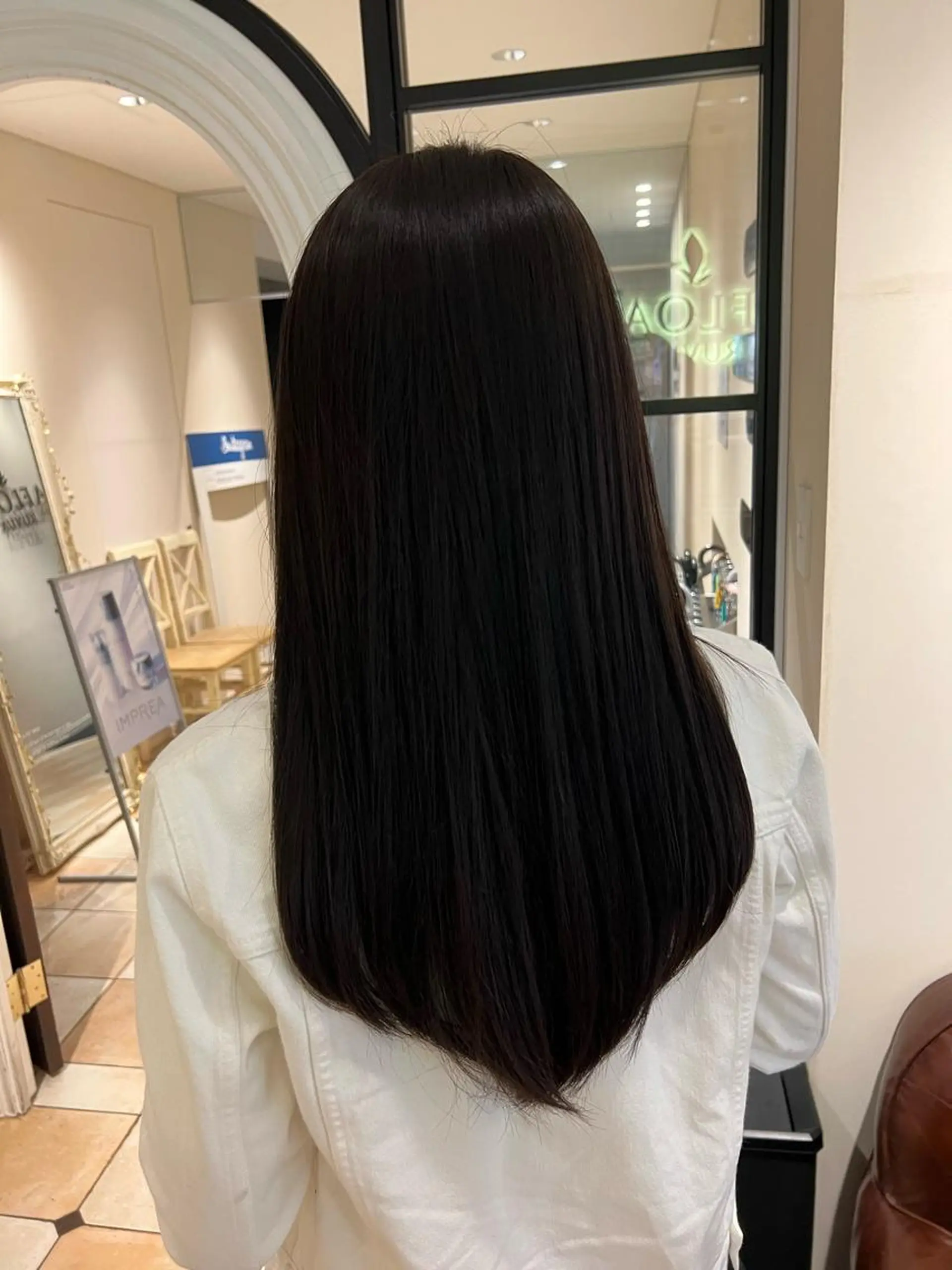 ロング 髪質改善 縮毛矯正 🧡くびれヘア/前髪 顔周り🧡久原結衣のヘアスタイル