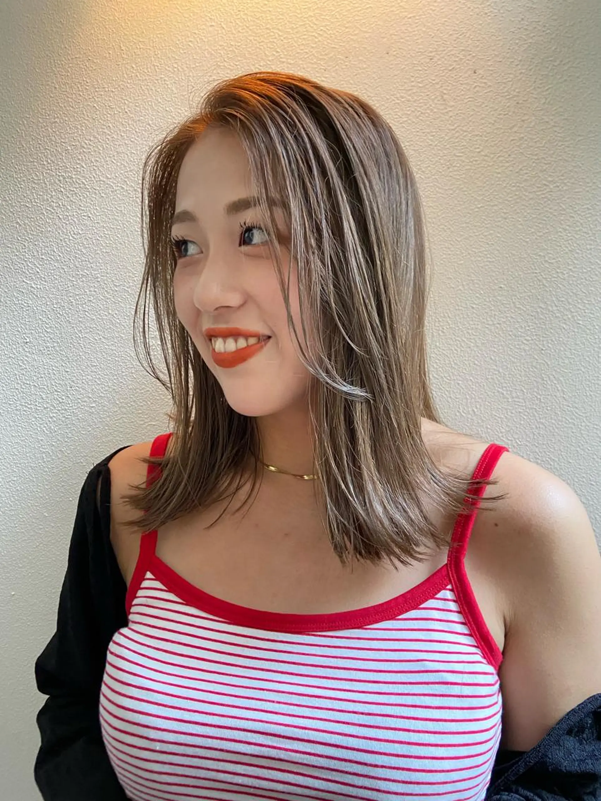 ミディアム ボブ/透明感カラー 🧸YUI❤️のヘアスタイル