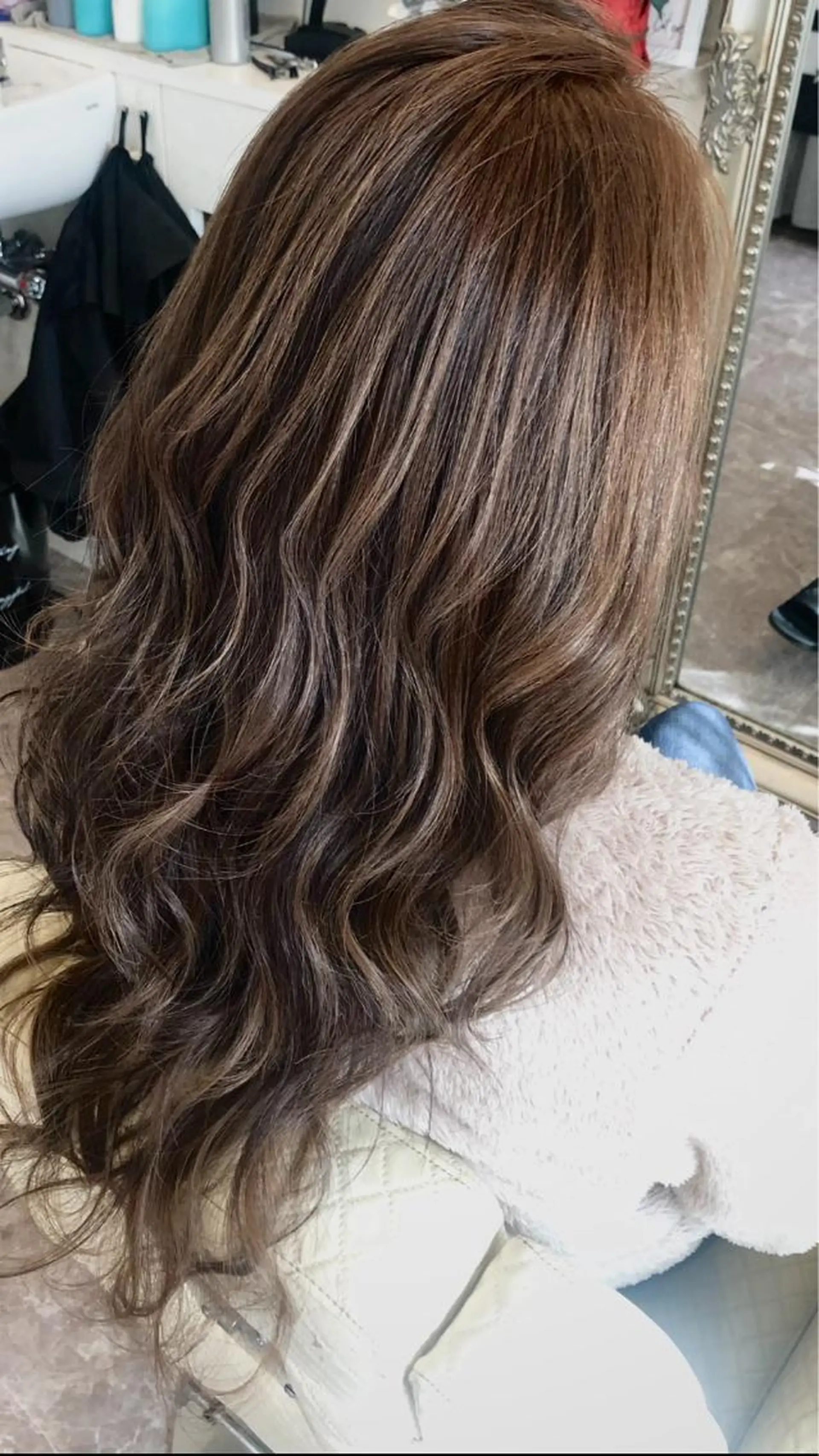 ロング カラー La.fleur ラ.フルールのヘアスタイル