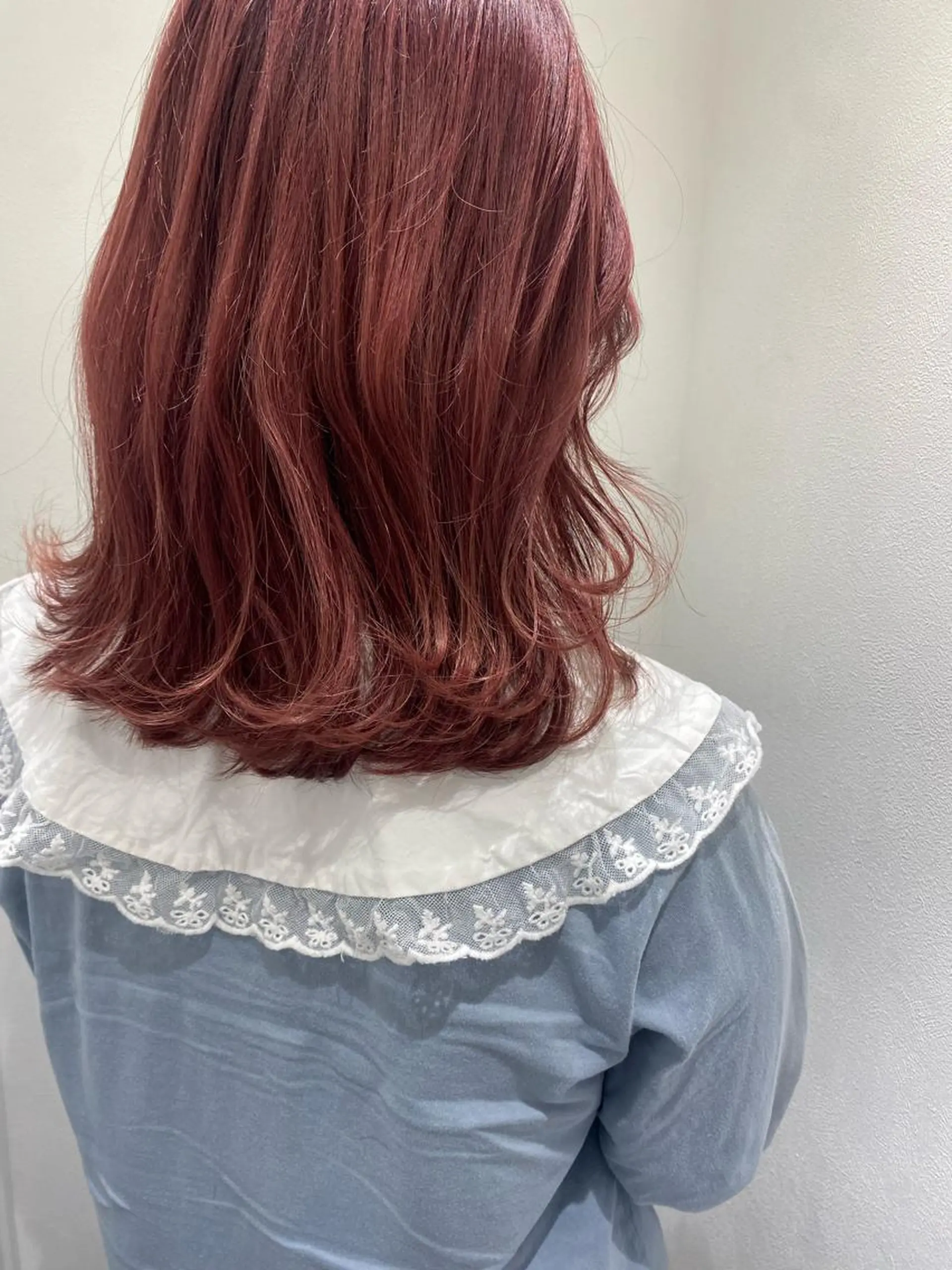 セミロング 若山 敦のヘアスタイル