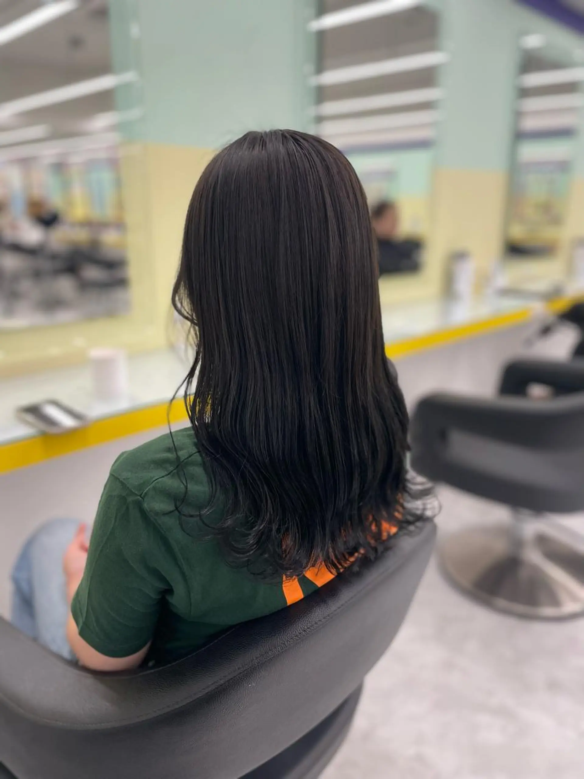 ロング カラー ヘアアレンジ ヘアカラー トリートメント ☁️縮毛矯正✖️ 透明感☁️りくのヘアスタイル