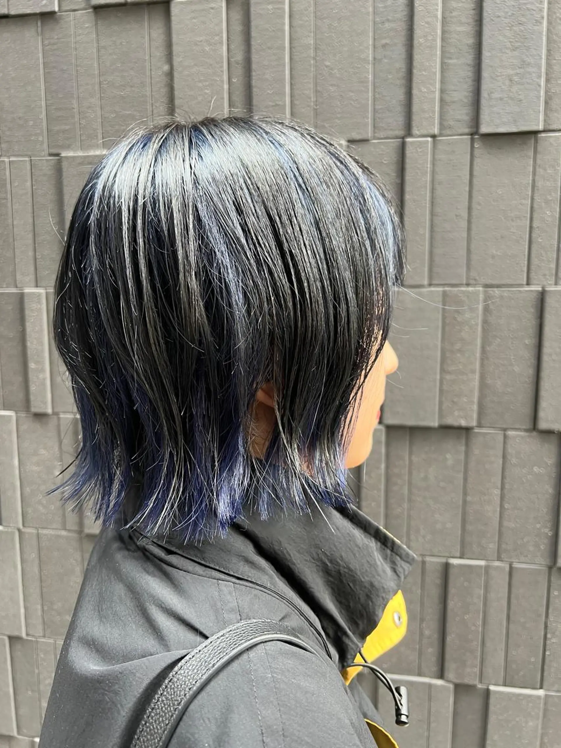 ミディアム ハイライト 髪質改善 縮毛矯正 トリートメント ヘアカラー BEACH　HAIR&NAIL所属・両国駅徒歩1分⭐️ アイロン仕上げのヘアスタイル