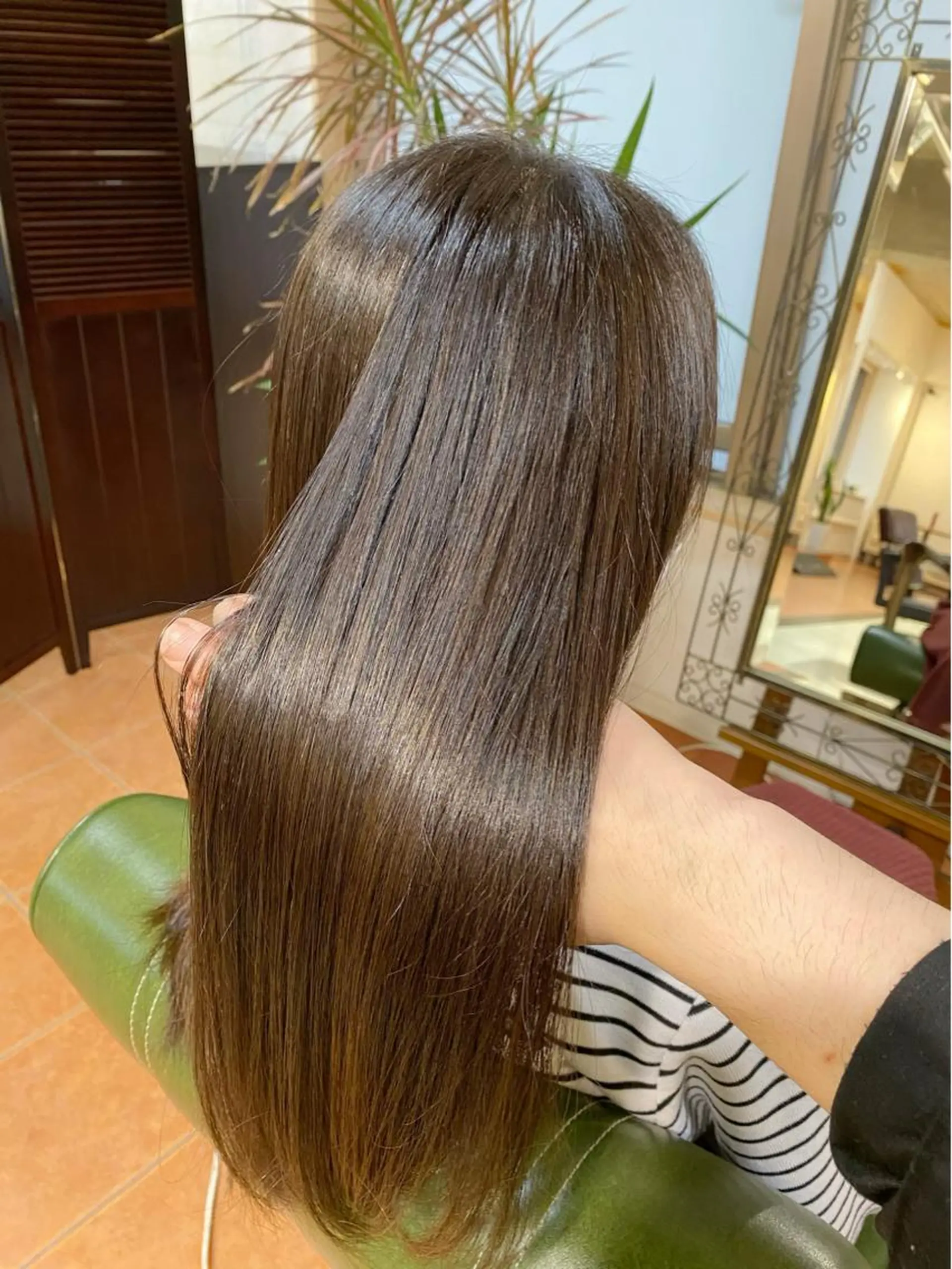 ロング 石井 佑樹のヘアスタイル