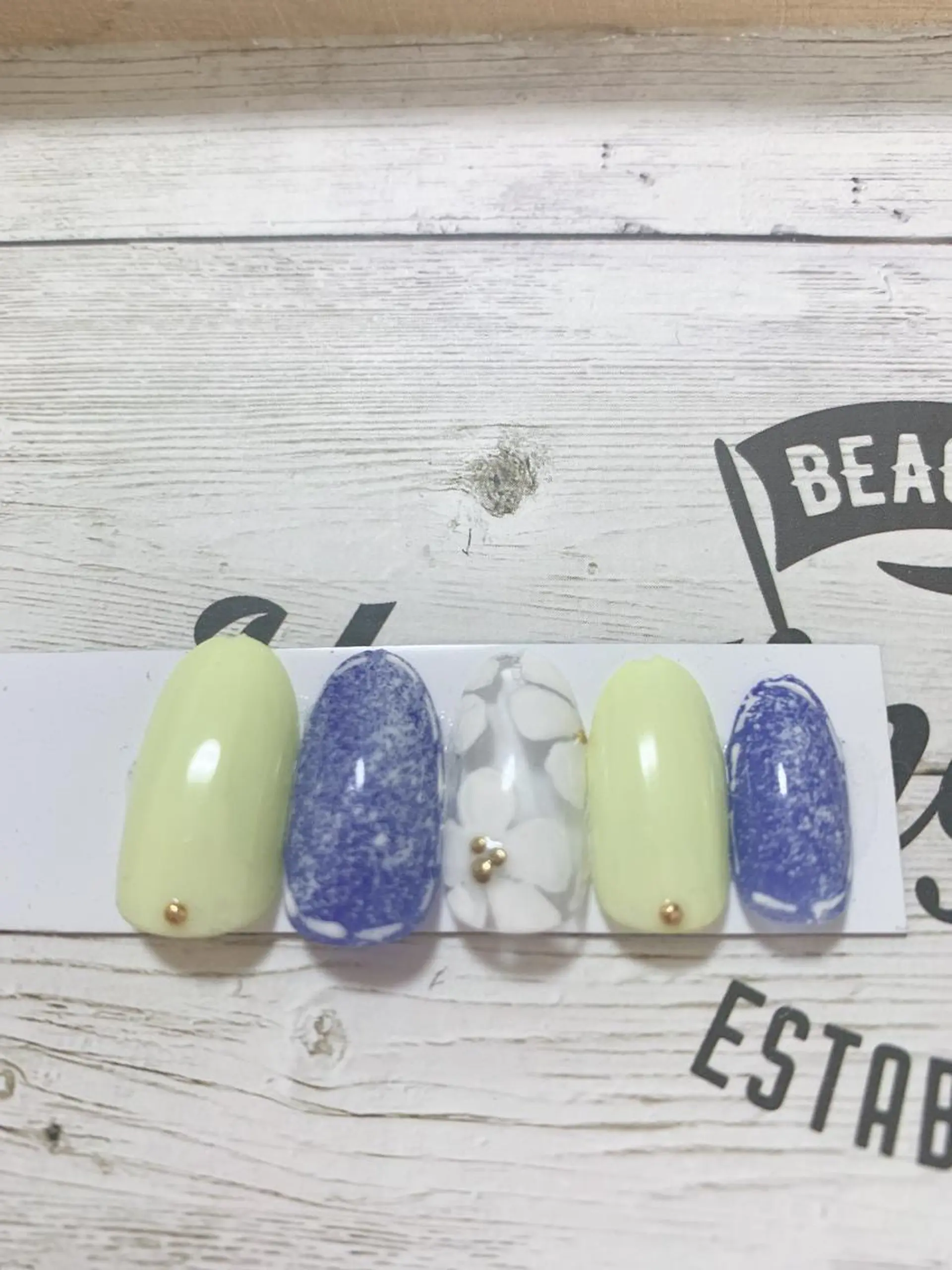 ネイル Bon Amieのネイルデザイン