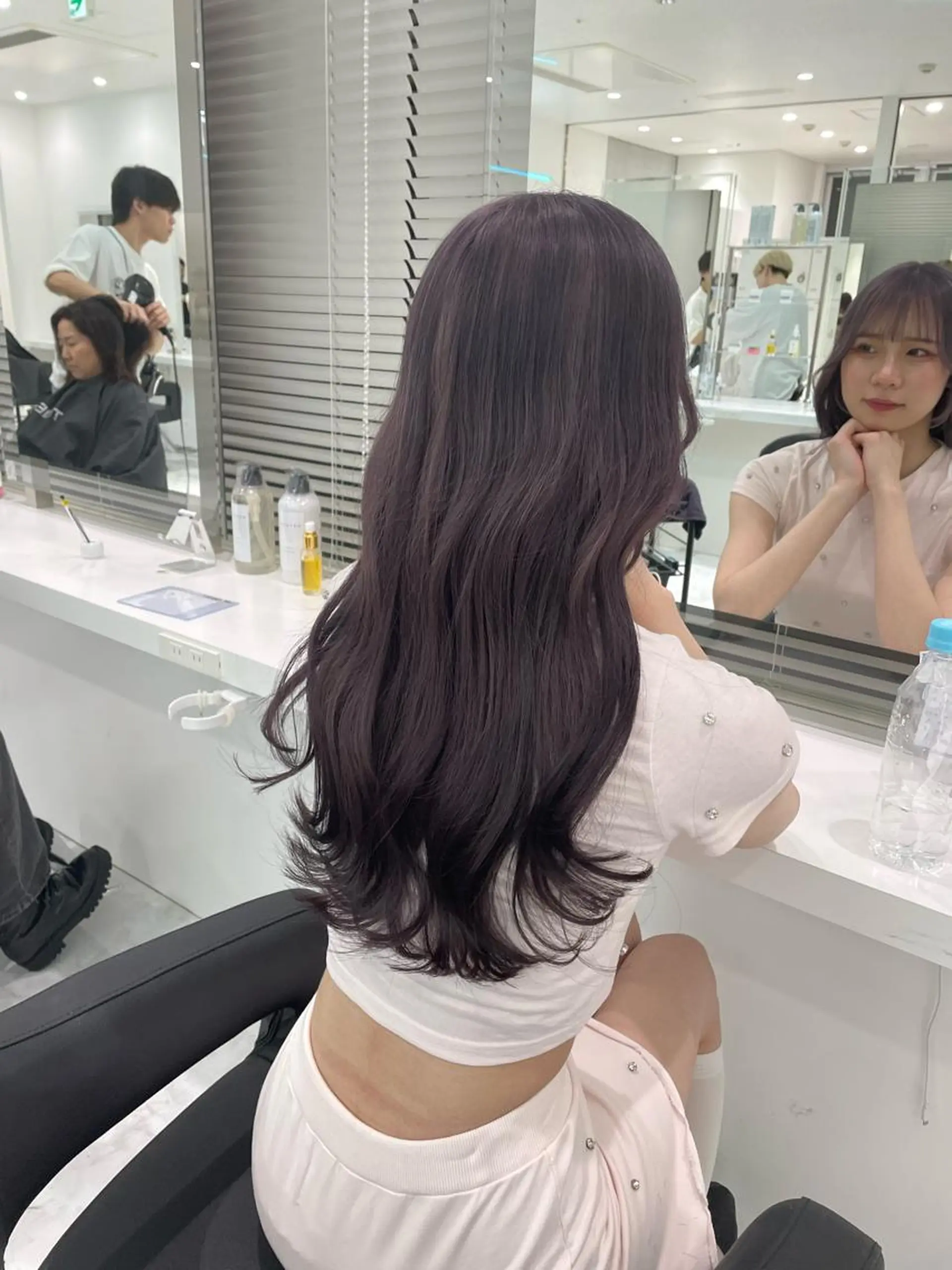 セミロング カラー ヘアアレンジ グレージュ ラベンダーカラー ラベンダーグレージュ ラベンダーグレー ヘアカラー トリートメント 髪質改善/ハイトーン /新宿/Takutoのヘアスタイル