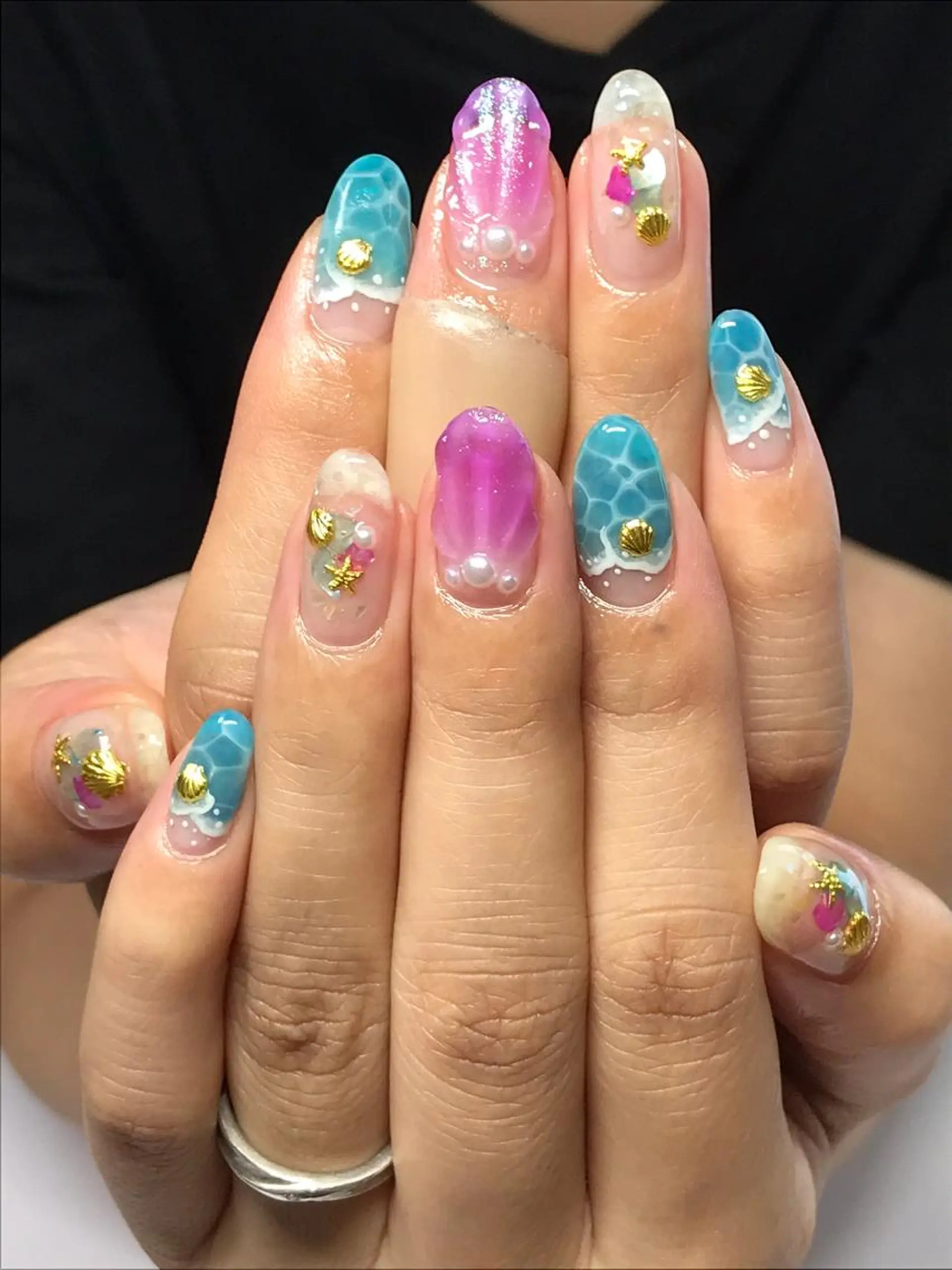 ネイル RuxuryNail ／RiAnnaのネイルデザイン