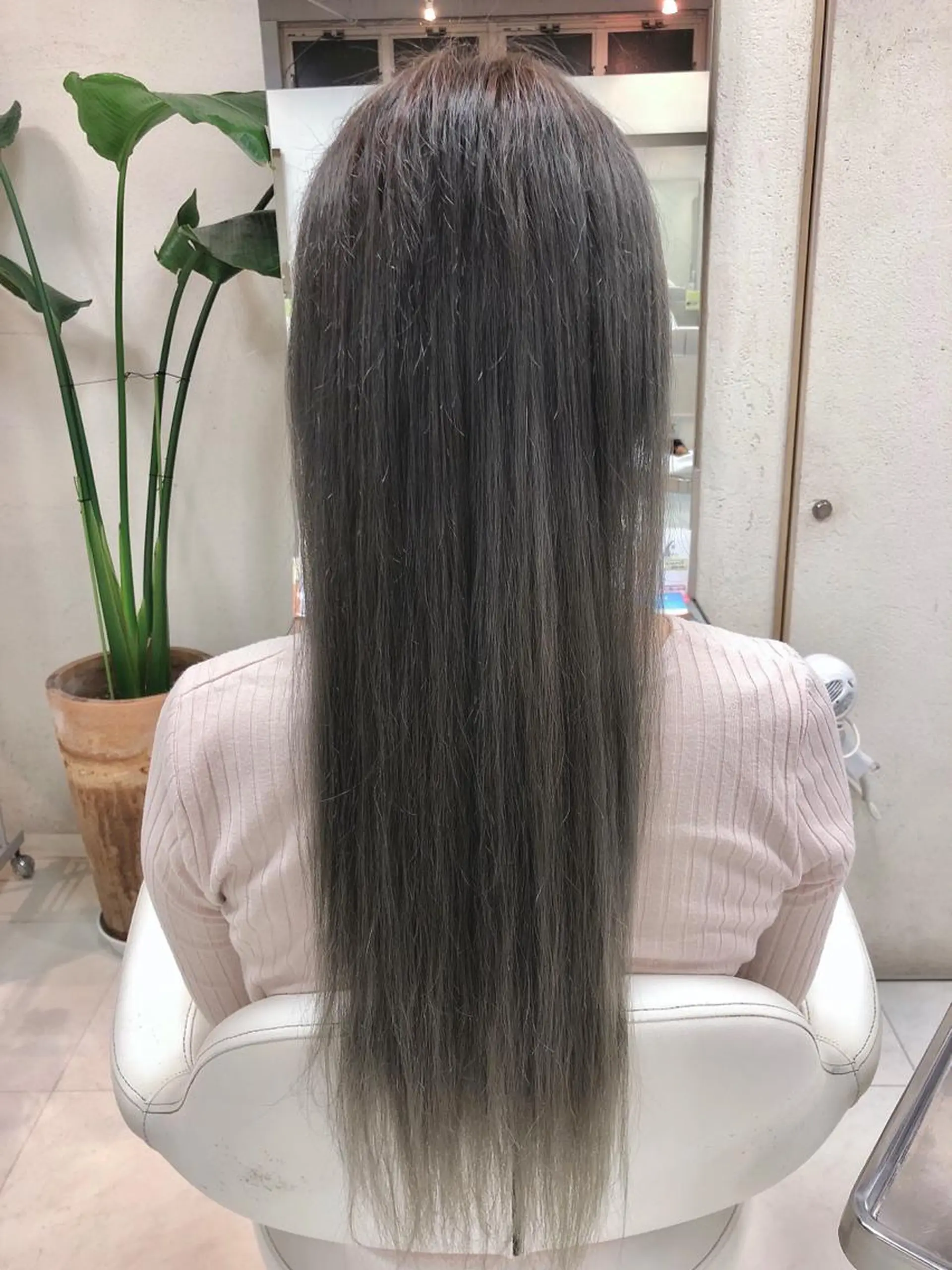 ロング 阿部 美咲のヘアスタイル