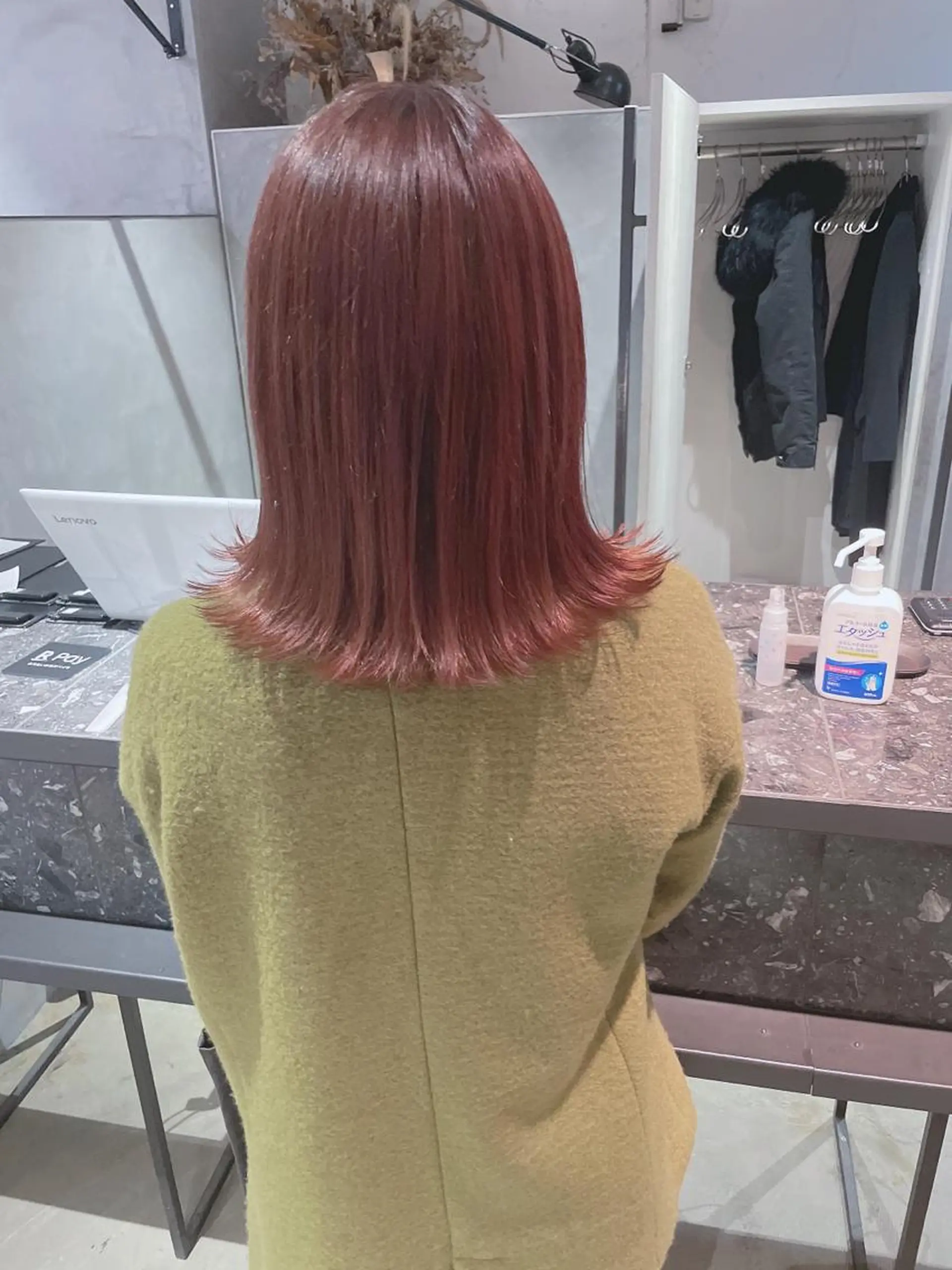 ミディアム カット ヘアカラー トリートメント 美髪矯正/艶カラー ボブ/栄/鐘ヶ江純也のヘアスタイル