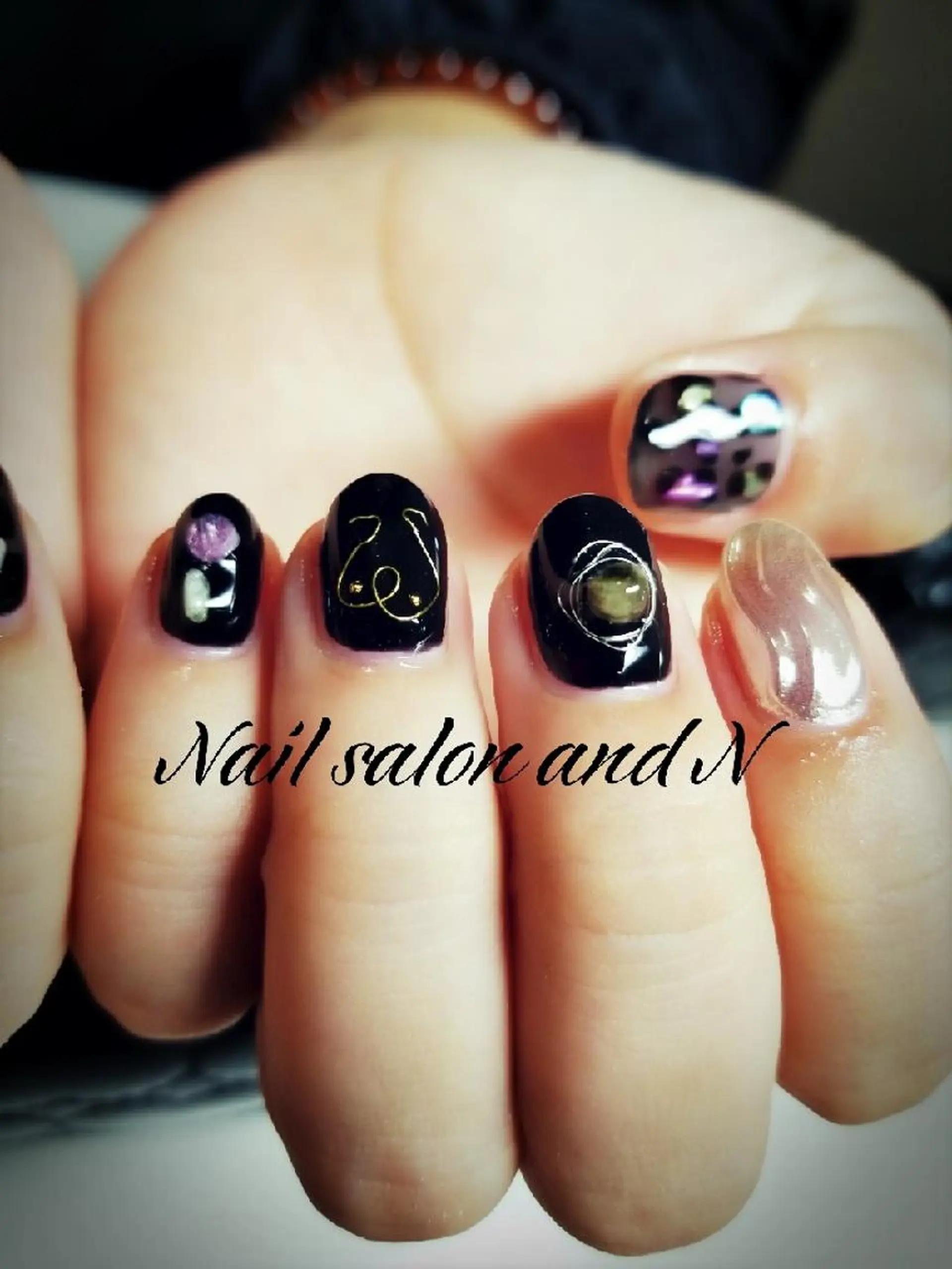 ネイル and Nのネイルデザイン